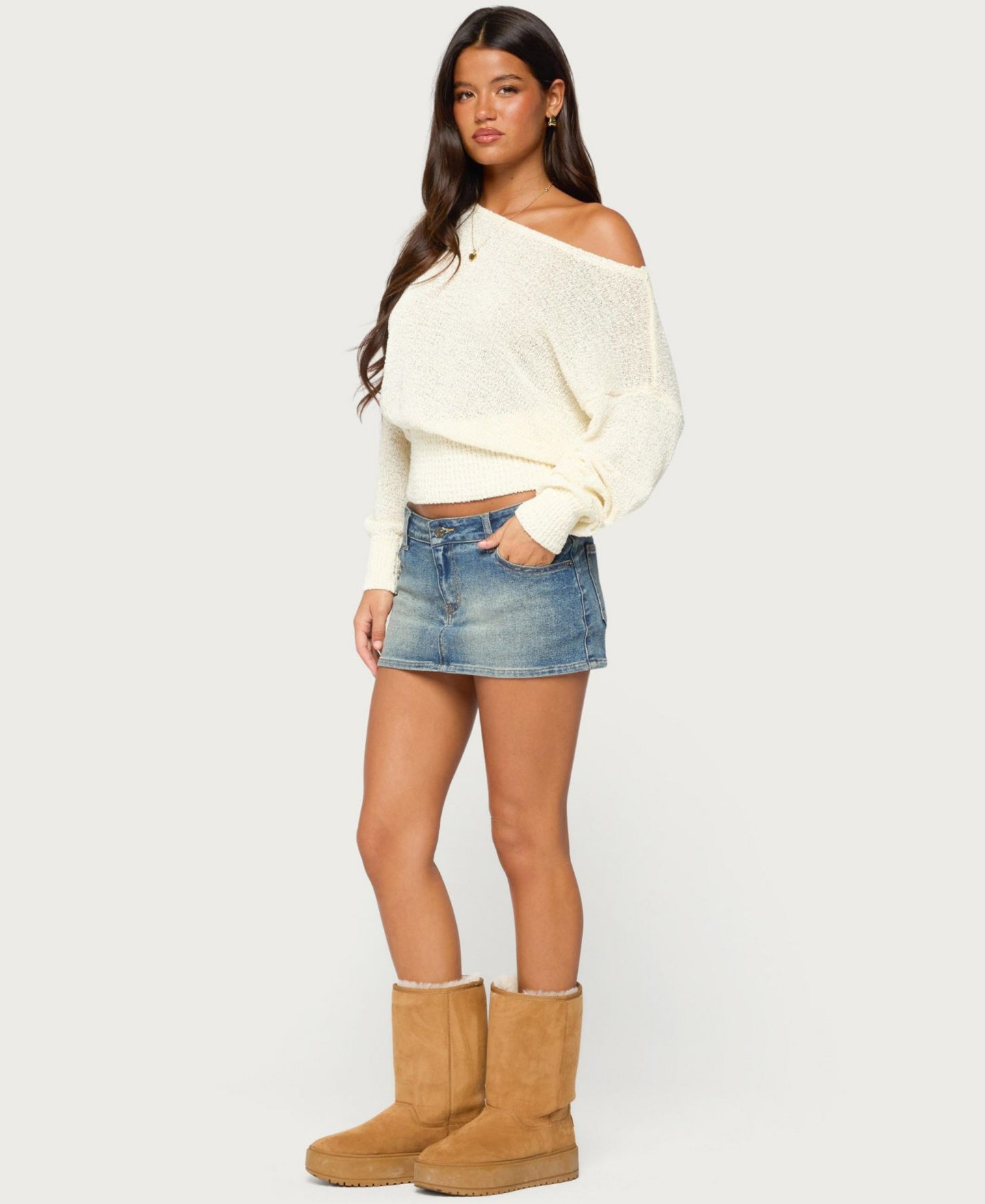 Женский свитер Edikted Parra Off-the-Shoulder Long-Sleeve Textured-Knit, цвет: Кремовый — фото 2