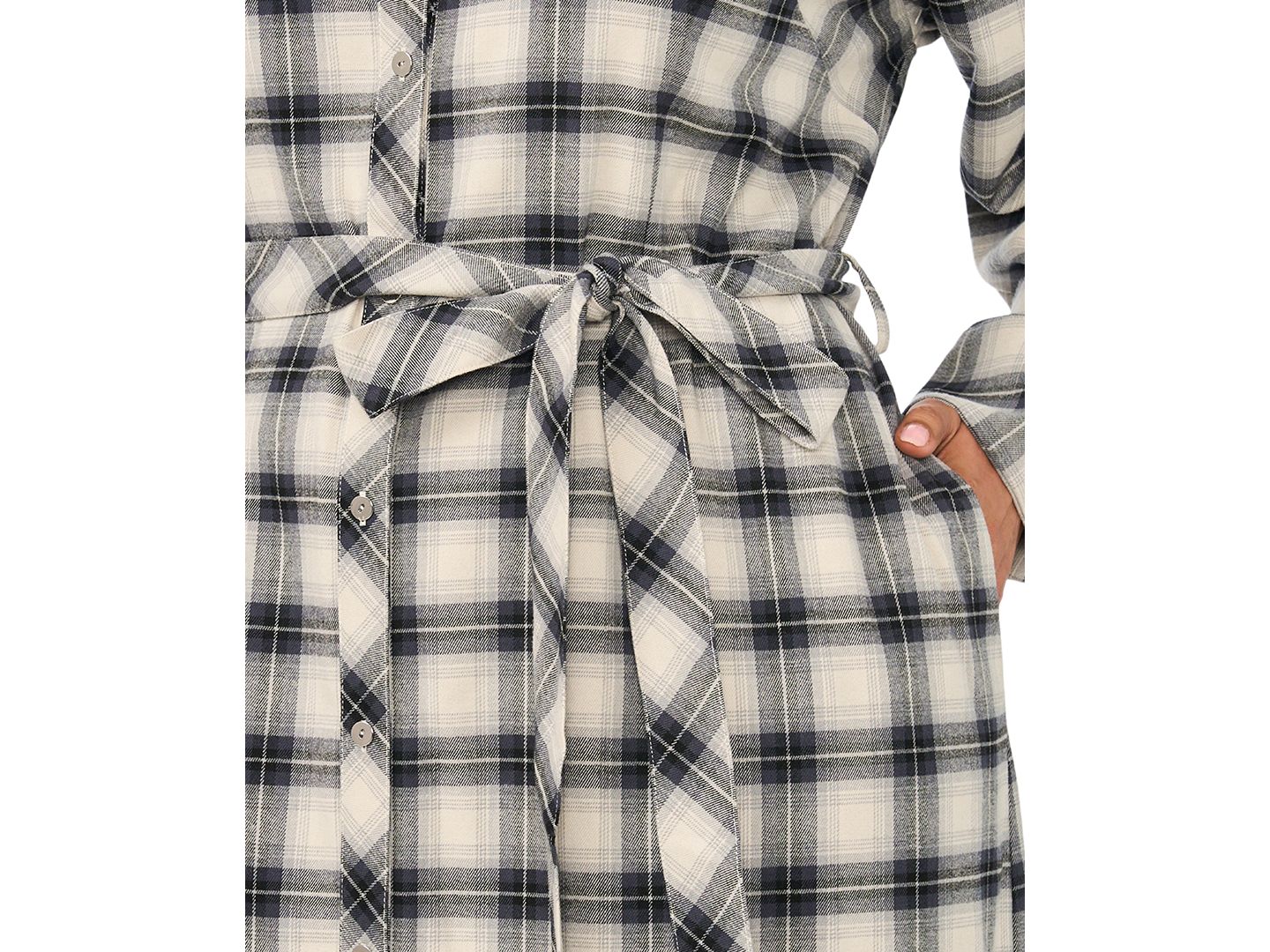 Женское платье Vince Camuto Plus Size Plaid Midi Loose-Fit Shirt Dress, цвет: Насыщенный чёрный — фото 4