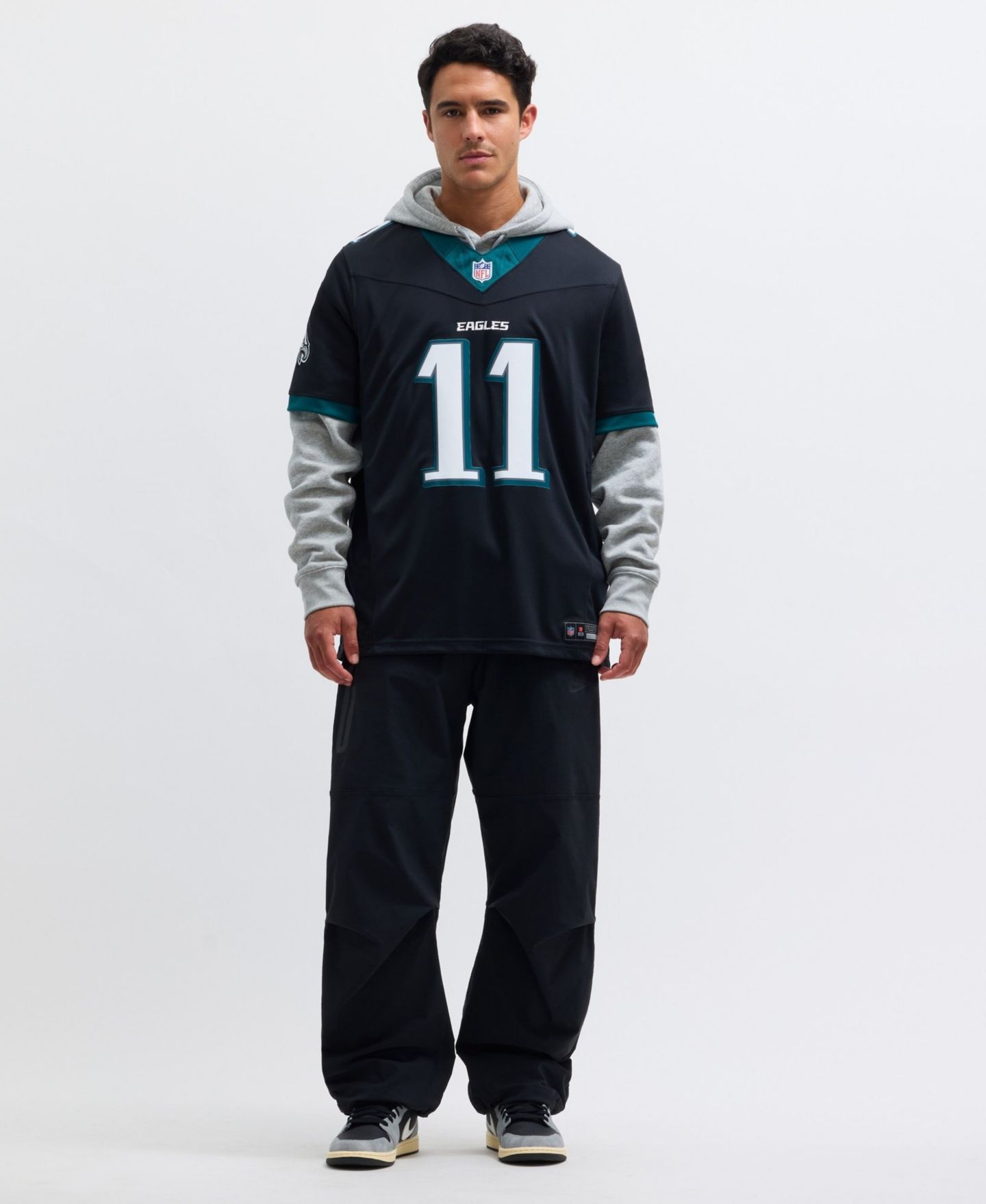 Мужской топ Nike A.J. Kelly Philadelphia Eagles Alternate Vapor F.U.S.E. Limited Jersey, цвет: Чёрный — фото 4