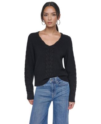 Women's Cable-Knit V-Neck Sweater