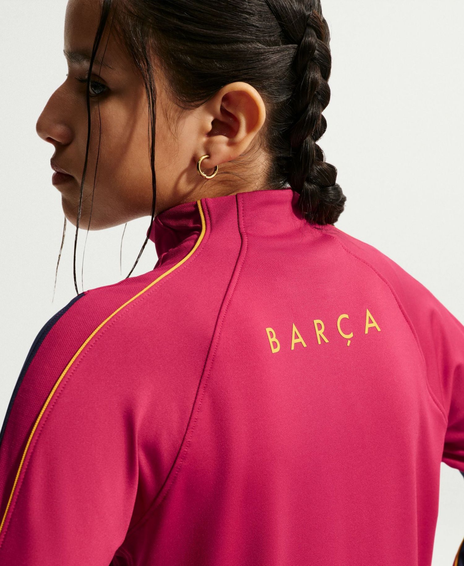 Big Boys and Girls Red Barcelona 2026/27 Strike Dri-FIT Long Sleeve Quarter-Zip Drill Top