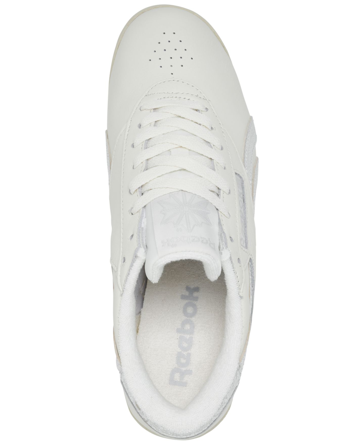 Женские кроссовки Reebok Freestyle Lo Lifestyle Low-Top 80s-Inspired, цвет: Белый / Серебристый — фото 5