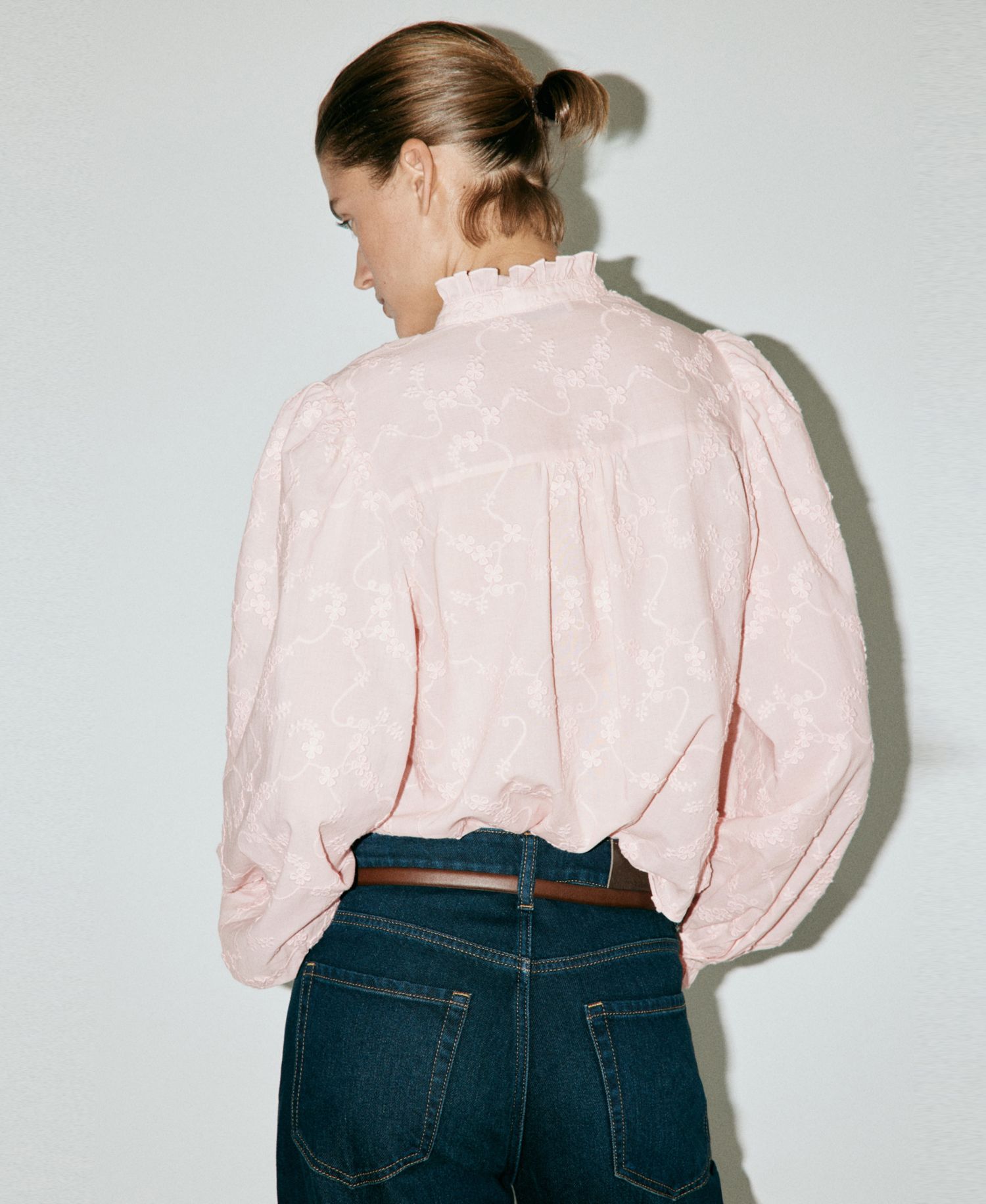 Women's Embroidered Puff-Sleeve Blouse