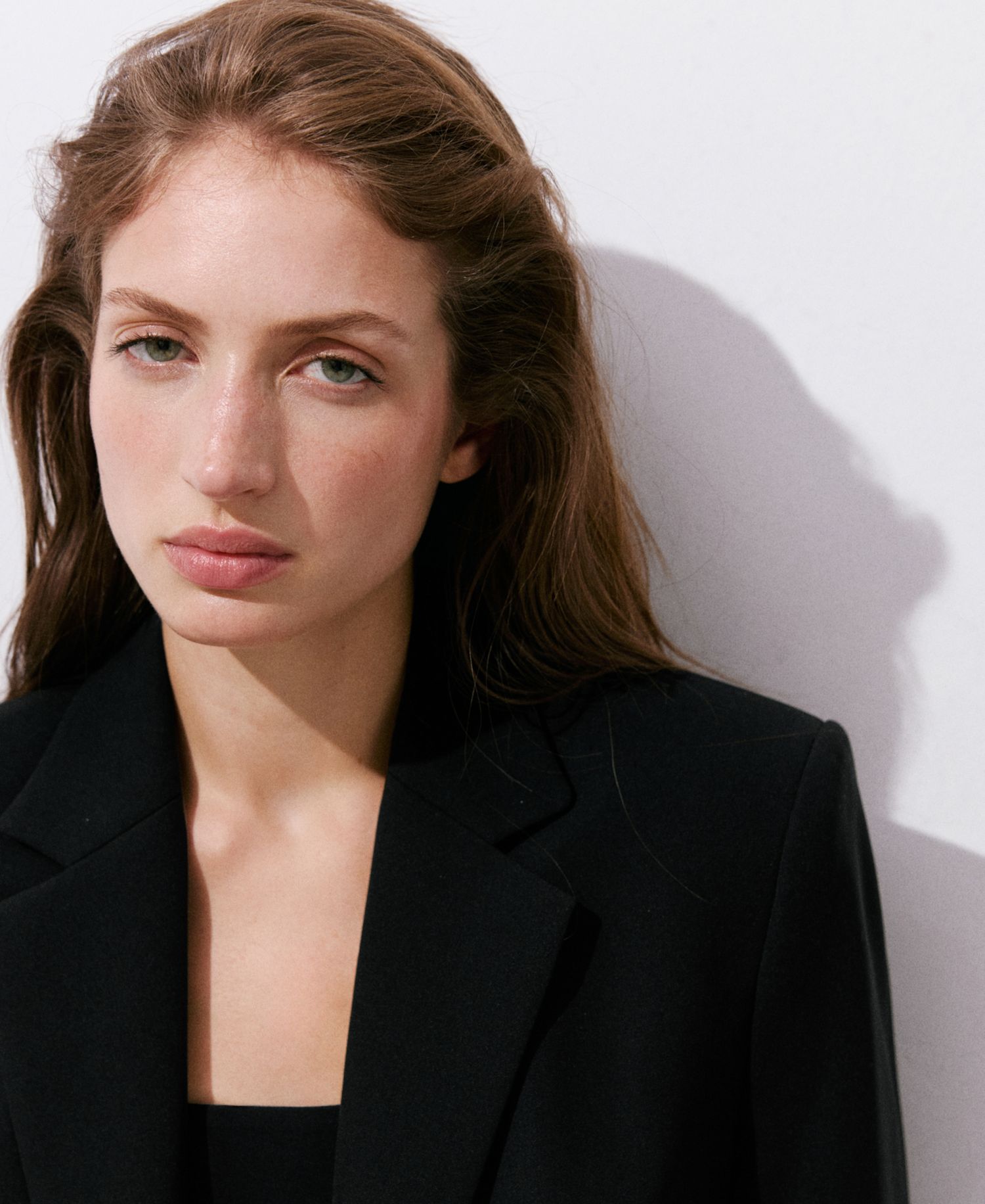 Women's Double-Breasted Belted V-Neck Blazer