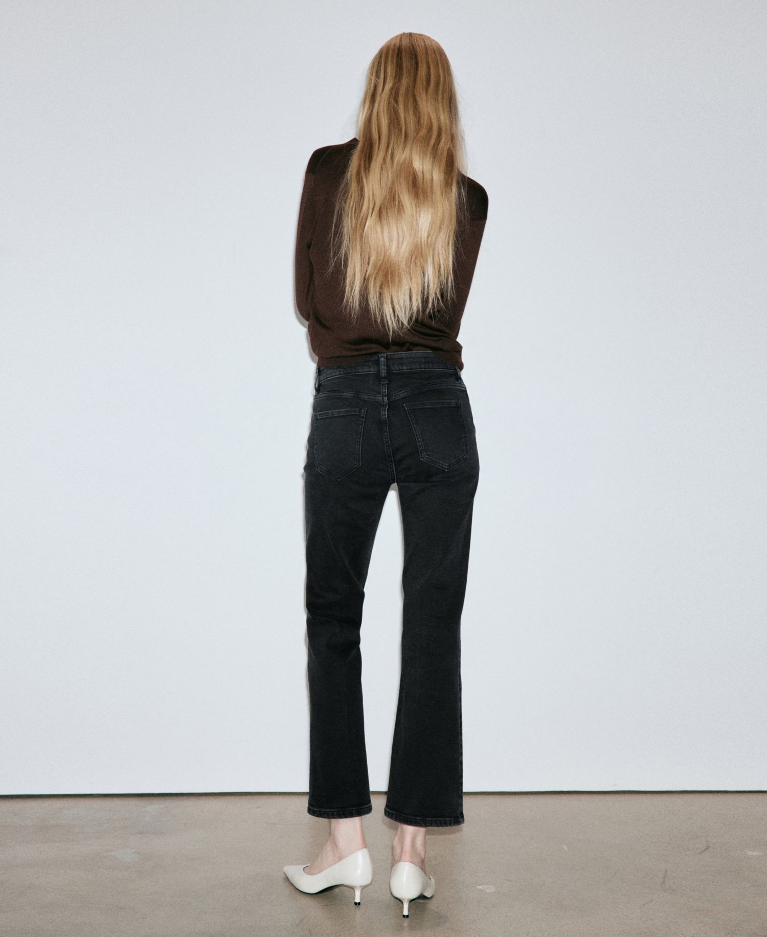 Women's Sienna Mid-Rise Flared Cropped Jeans