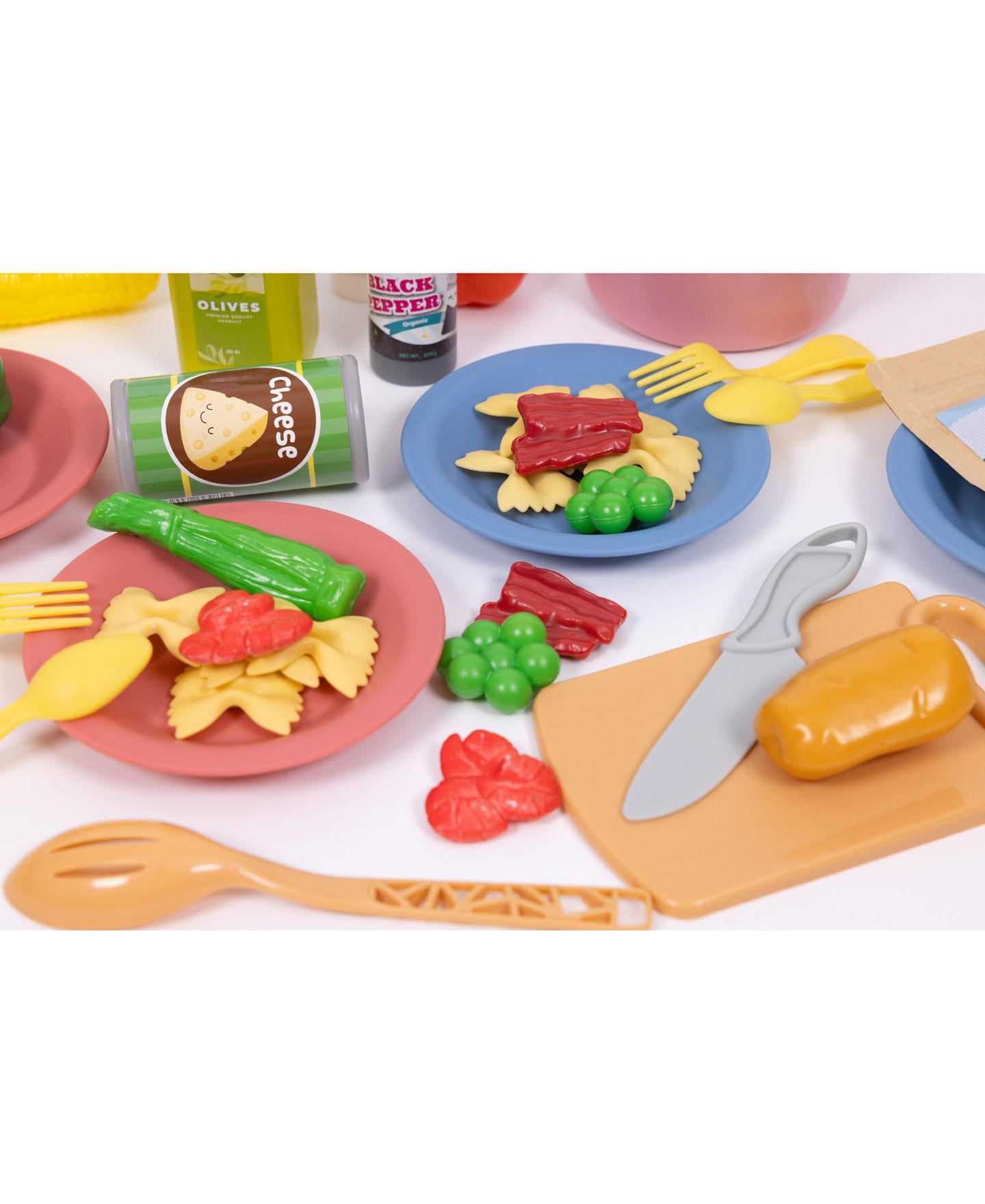 Детский игровой набор NurtureNature Imaginative Minds Italian Farfalle Cooking 44-Piece Playset, Ages 3+ — фото 4