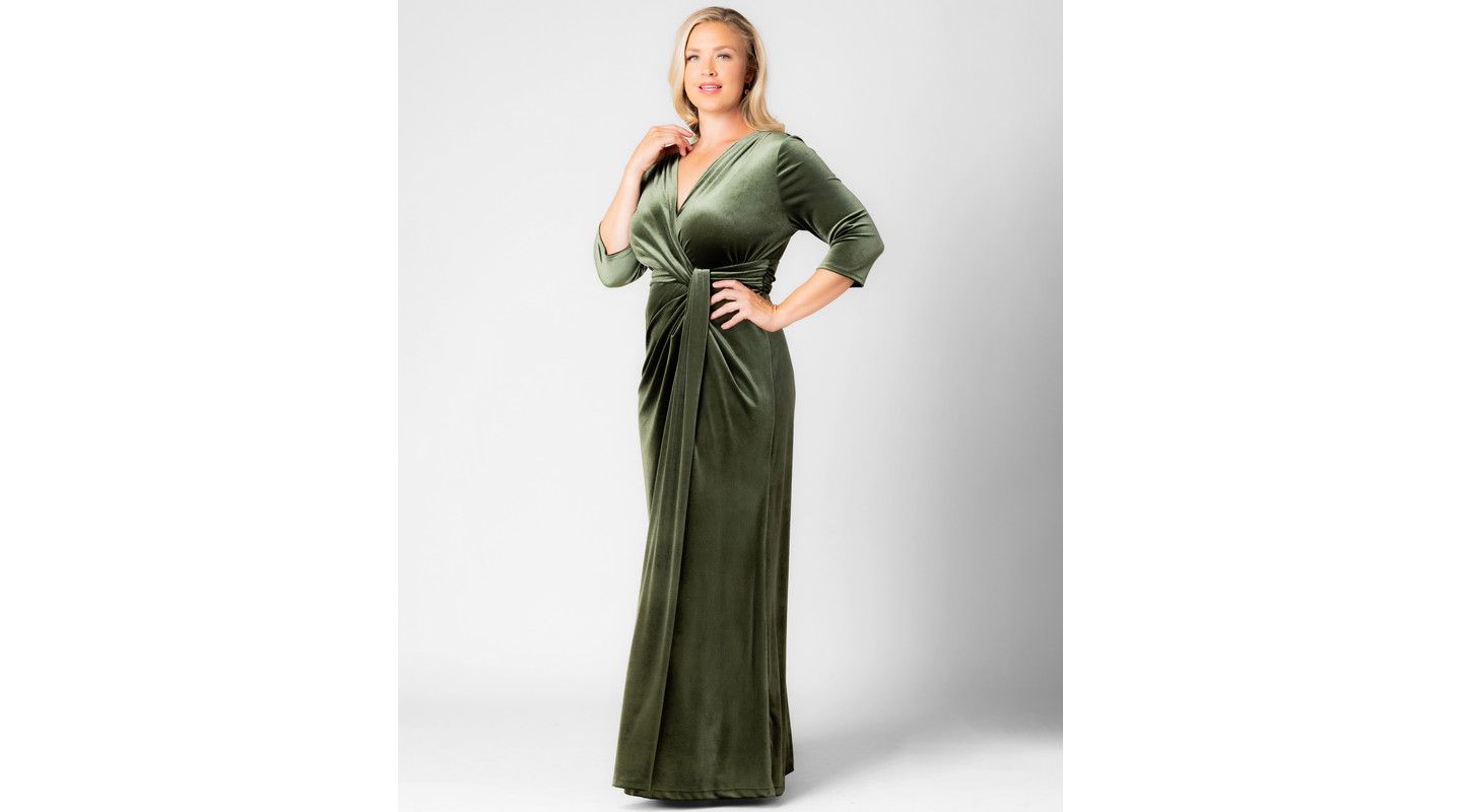 Женское платье Kiyonna Plus Size Versailles Velvet Wrap 3/4-Sleeve Gown, цвет: Оливковый — фото 4
