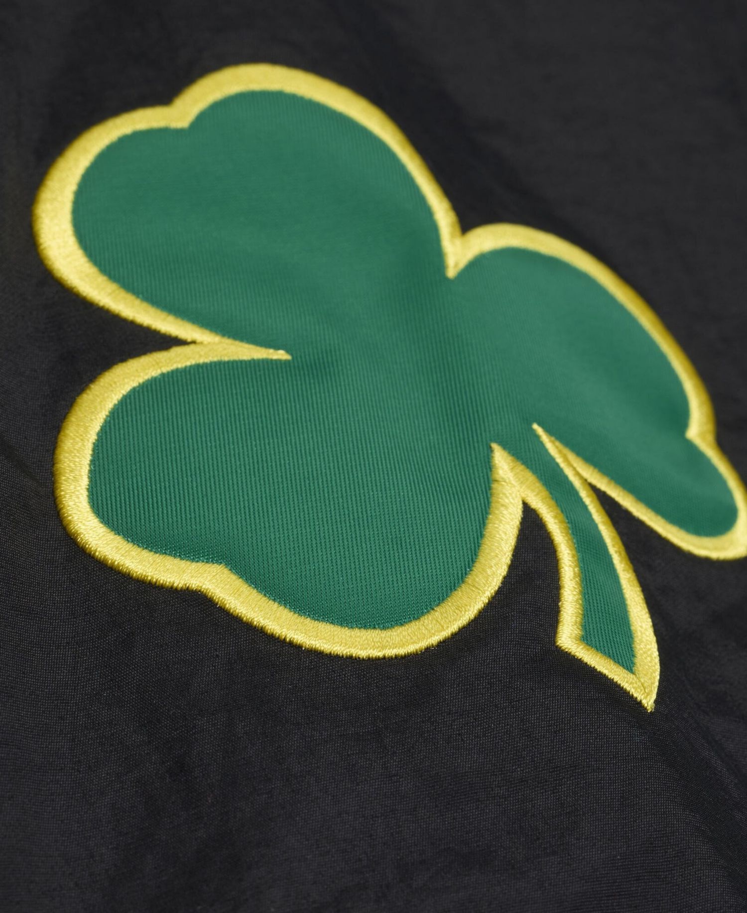Men's Kelly Green Boston Celtics Classic V-Neck Pullover Jacket