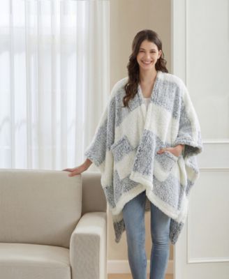 Cozy Sherpa Wrap, 50" x 60"