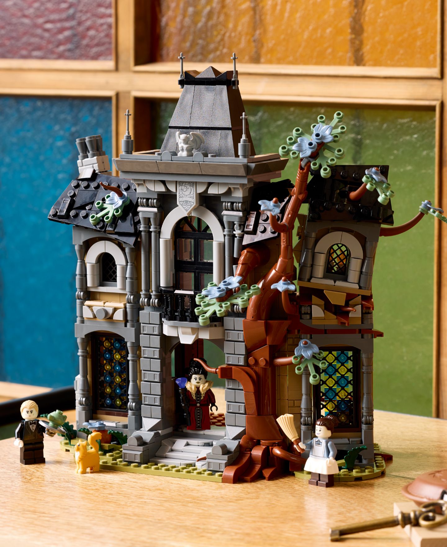 Детский конструктор LEGO® Midnight Valley Mayor Manor 11383 1,420-Piece Building Set, Ages 18+ — фото 7