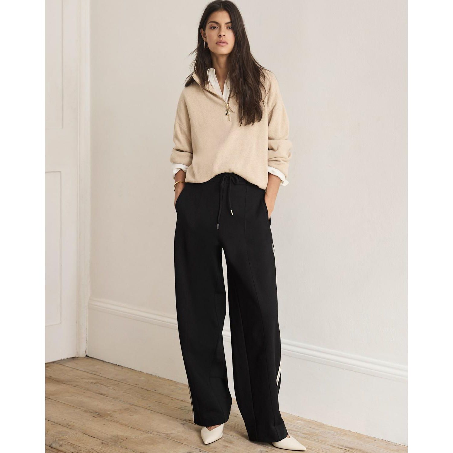 Women's Side Stripe Barrel Trousers