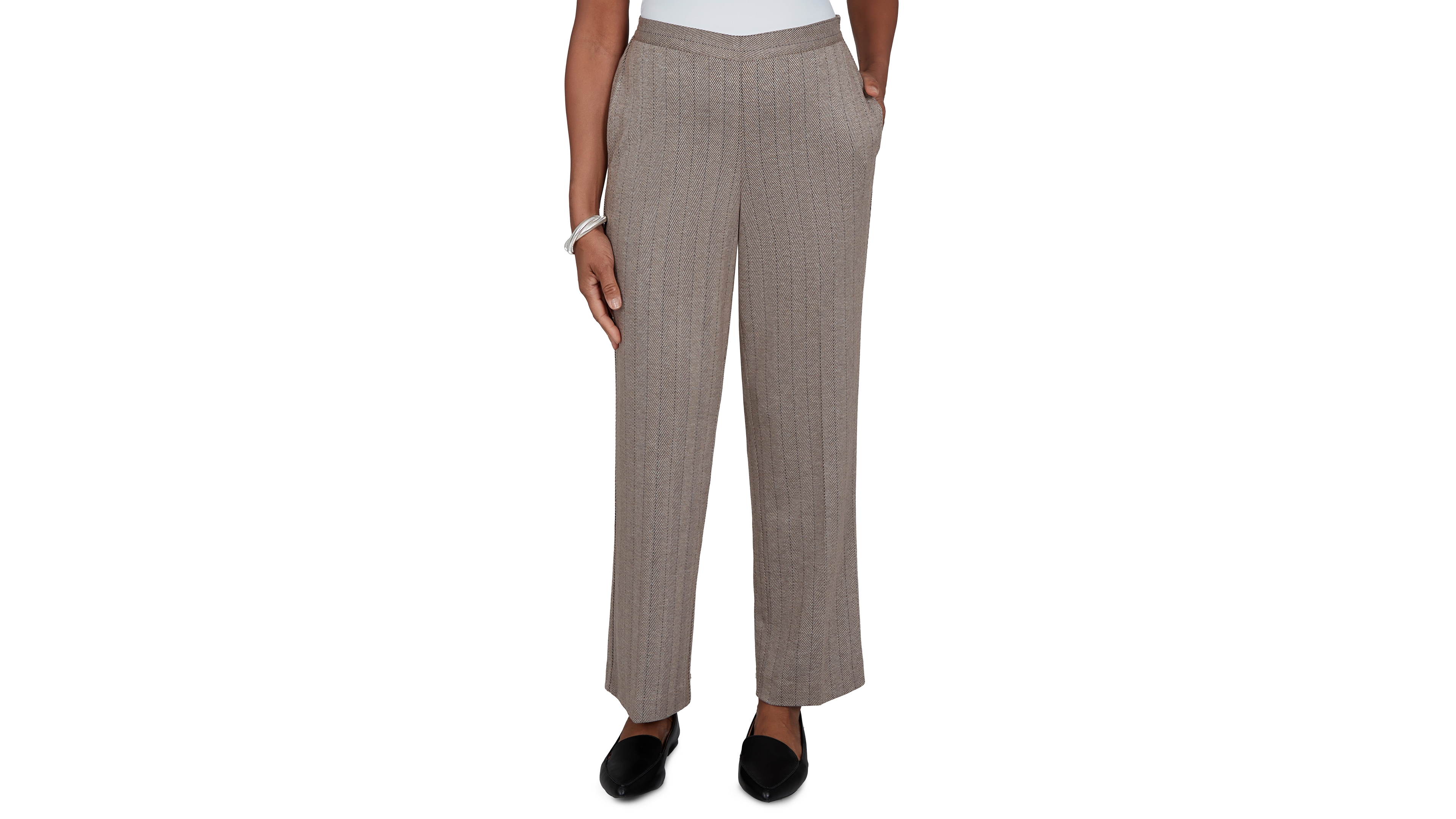 Alfred Dunner Petite Mid-Rise Straight Pull-On Pants