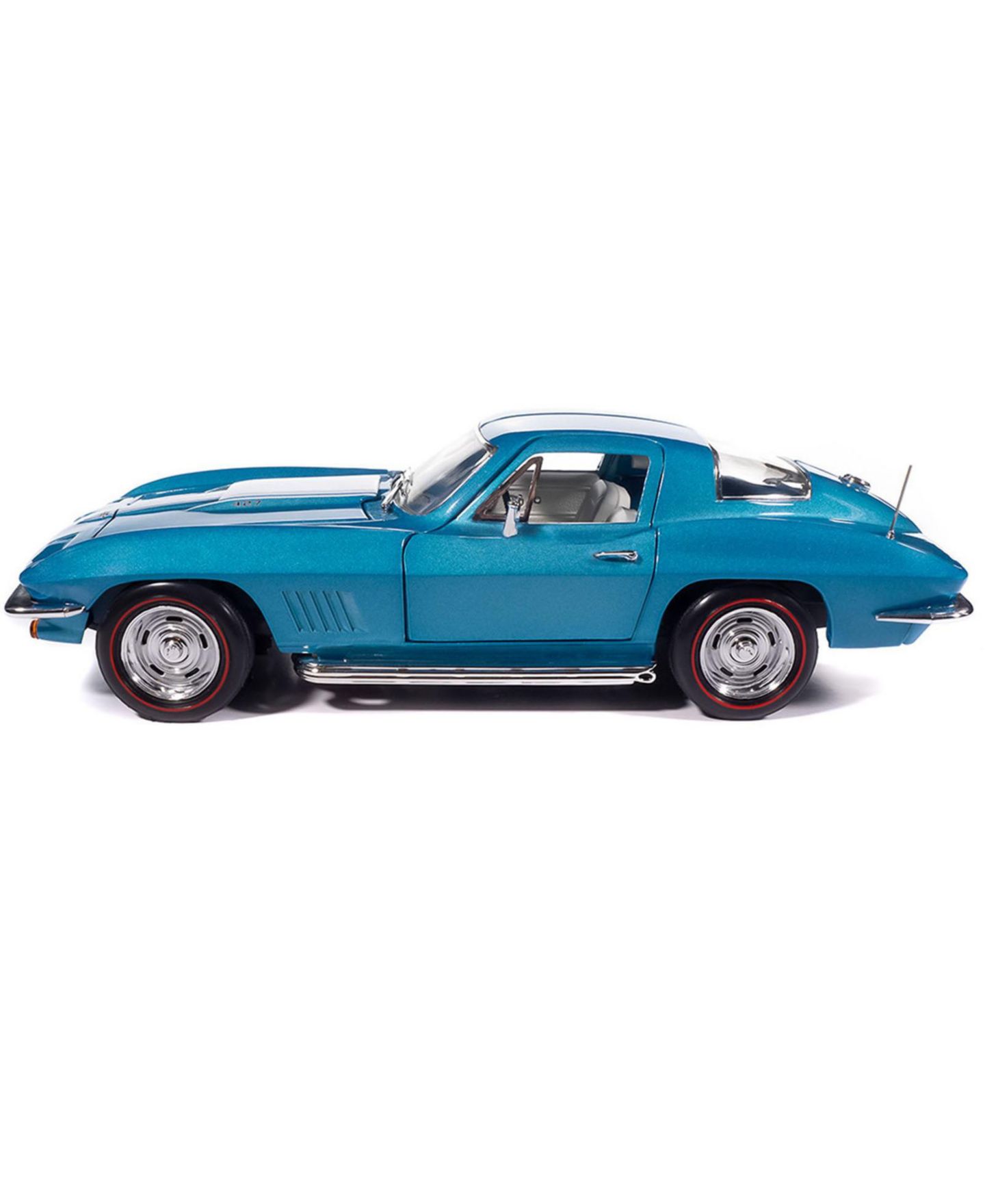 Детская игрушка Auto World 1/18 Scale American Muscle 1967 Chevrolet Corvette Stingray Limited-Edition Diecast Model Car — фото 4