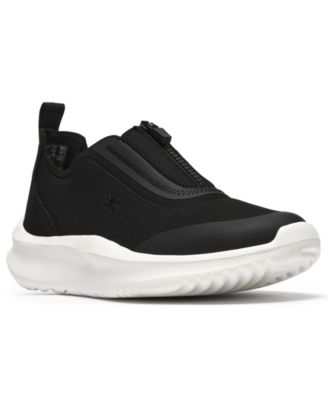 Women's Solevana Bay Slip-On Round Toe Sneakers