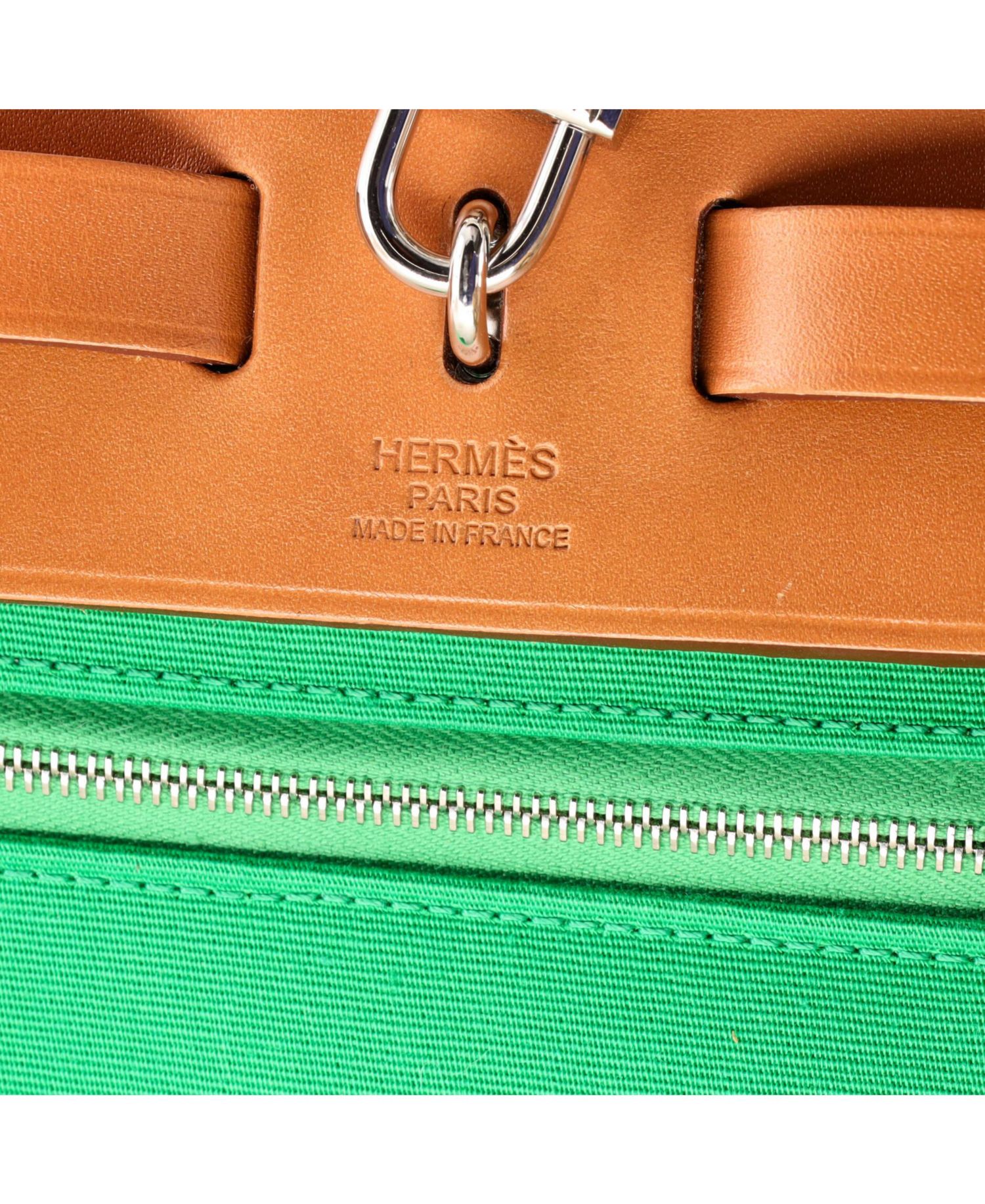 Pre-Owned Herm&eacute;s Herbag Zip Leather and Canvas Shoulder Bag