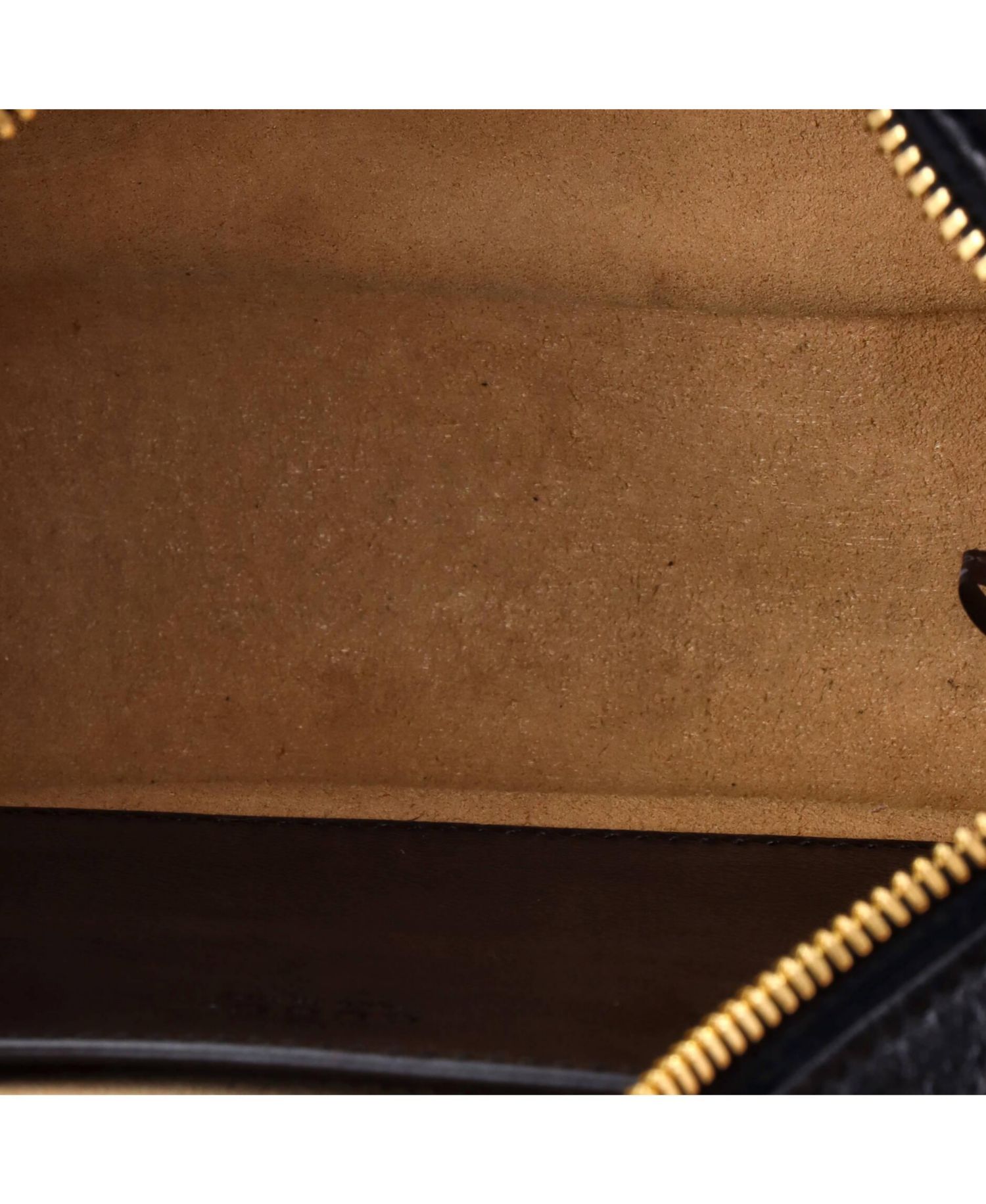 GG Marmont Quilted Shoulder Bag
