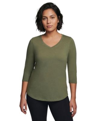 Plus Size Signature 3/4-Sleeve V-Neck T-Shirt