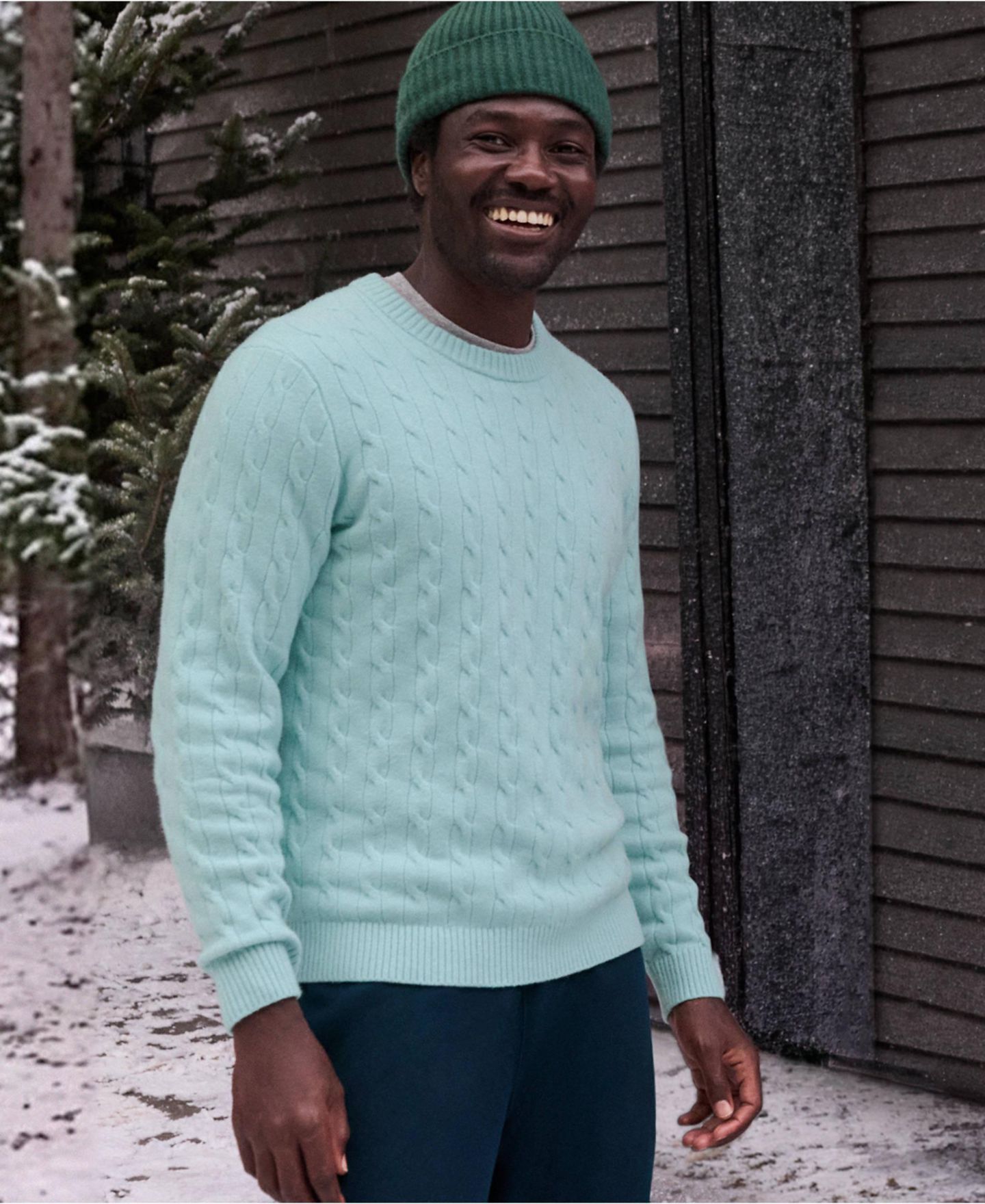 Мужской свитер Lands' End Long Sleeve Cashtouch Cable Crewneck, цвет: Light Seagrass — фото 4