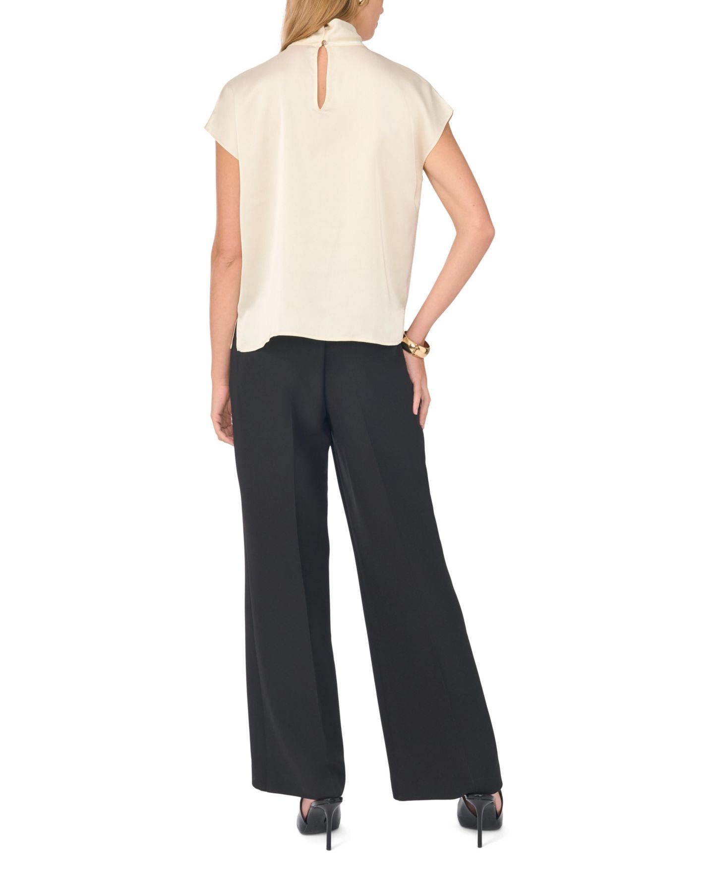 Женская блузка Vince Camuto Mock Neck Short-Sleeve Satin, цвет: Берёзовый — фото 5