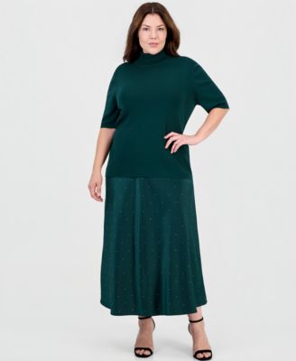 Plus Size Fitted Half-Sleeve Turtleneck Sweater