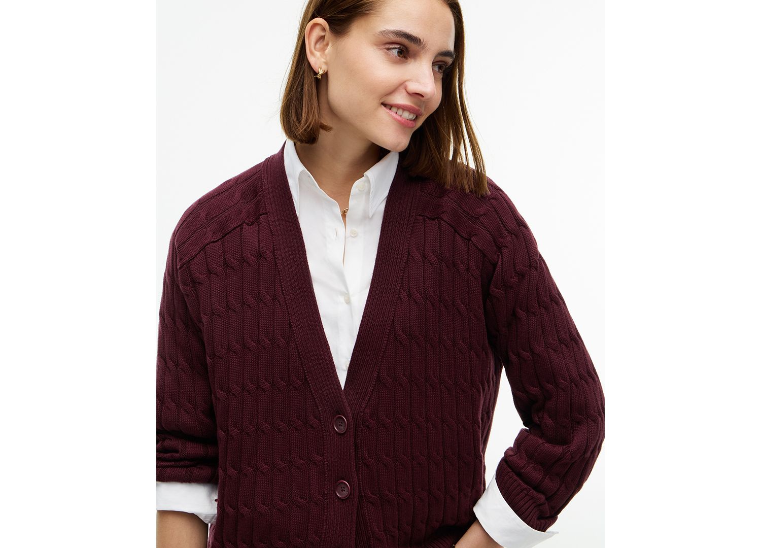 Women's Oversized Cable-Knit V-Neck Cardigan