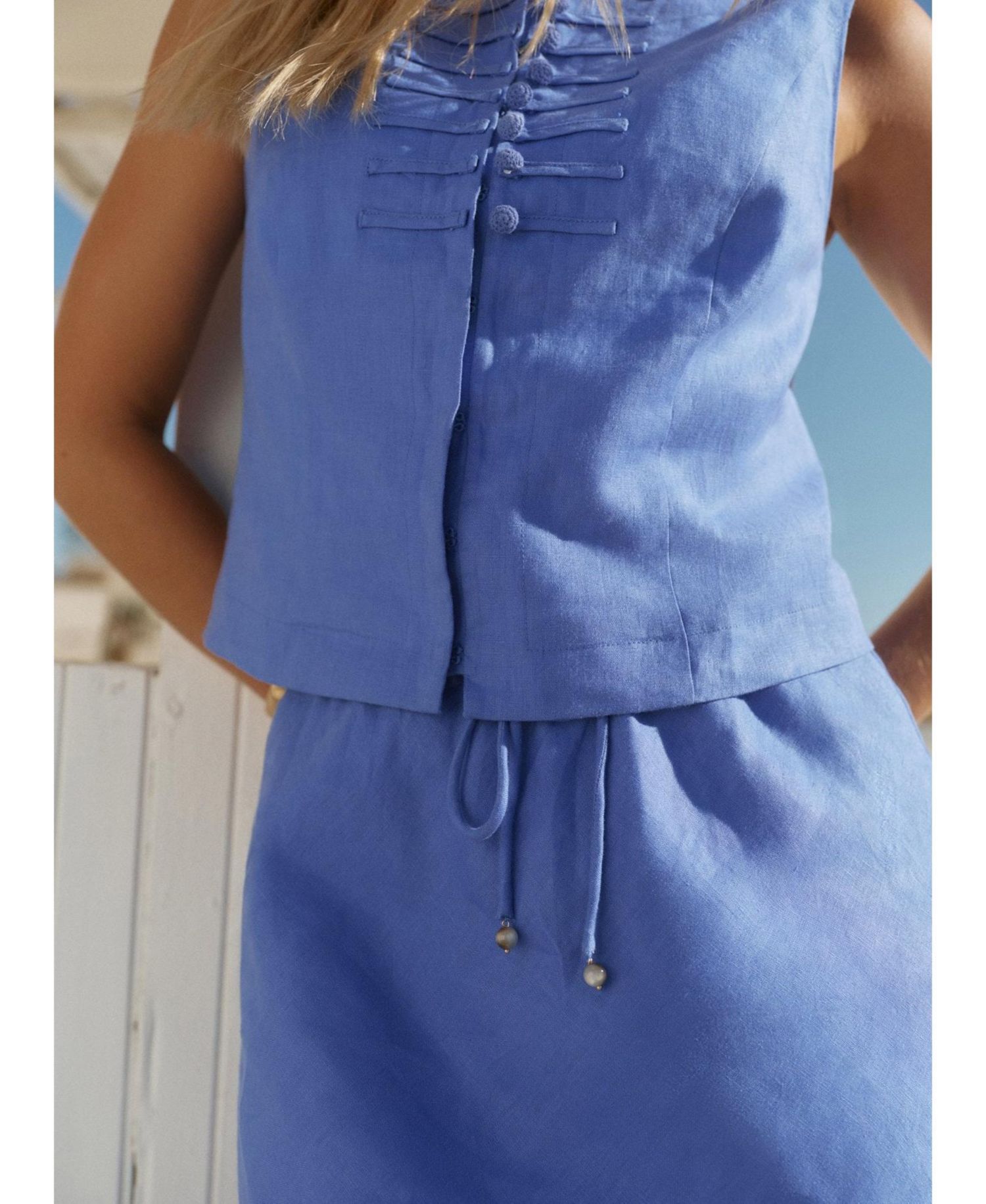 Women's Sleeveless Military-Inspired Linen Top