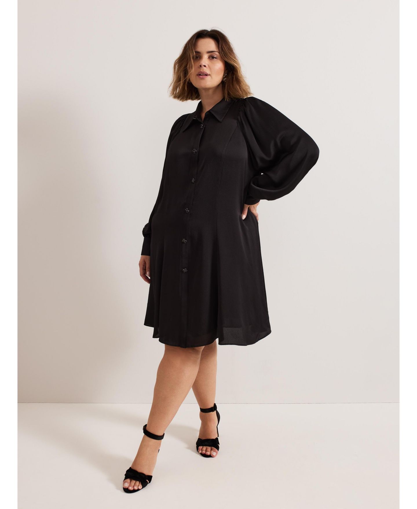 Женское платье Phase Eight Tila Puff-Sleeve Embellished Shirt Dress — фото 7