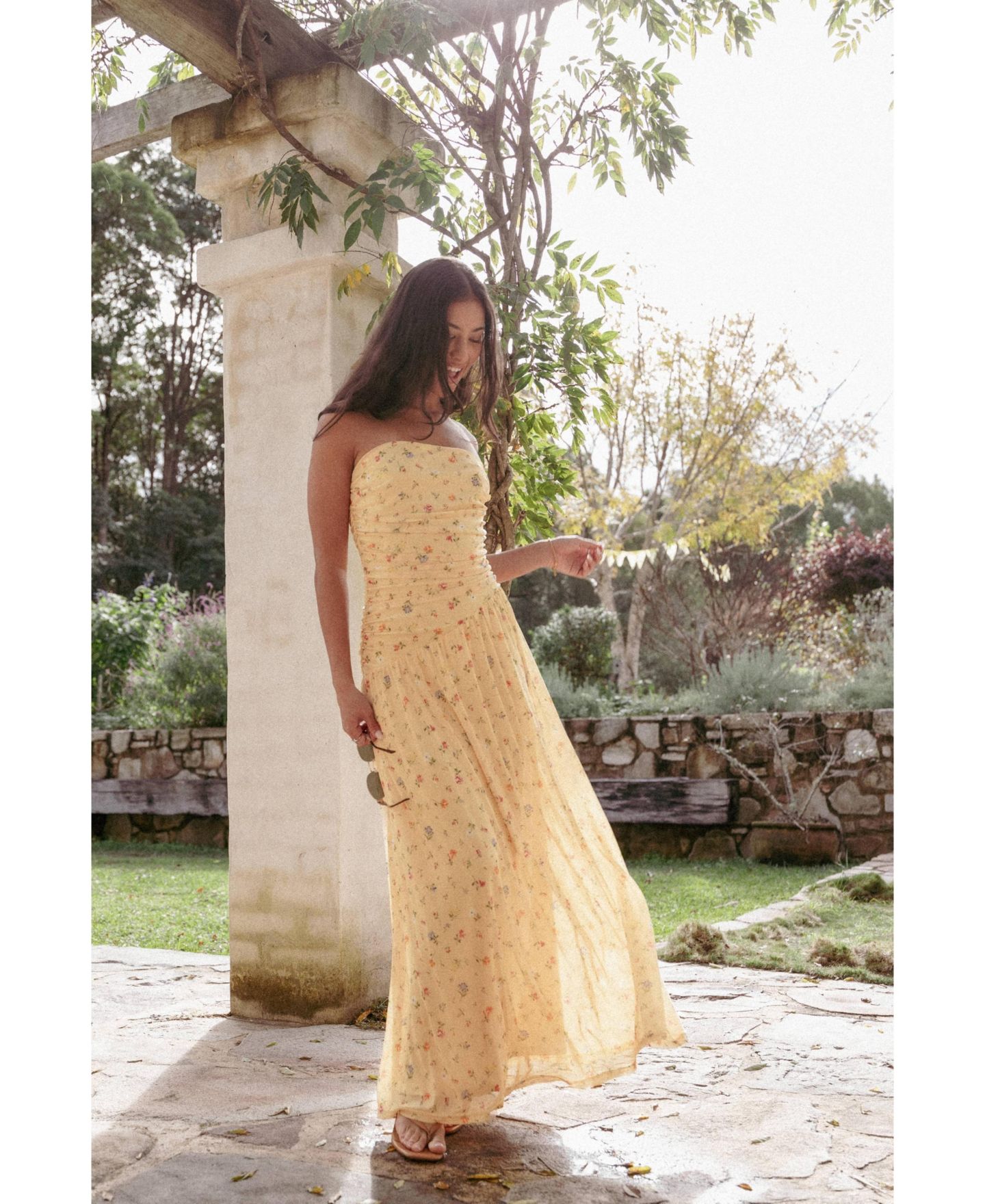 Женское платье Petal and Pup Calypso Strapless Floral-Print Maxi, цвет: Жёлтый — фото 5