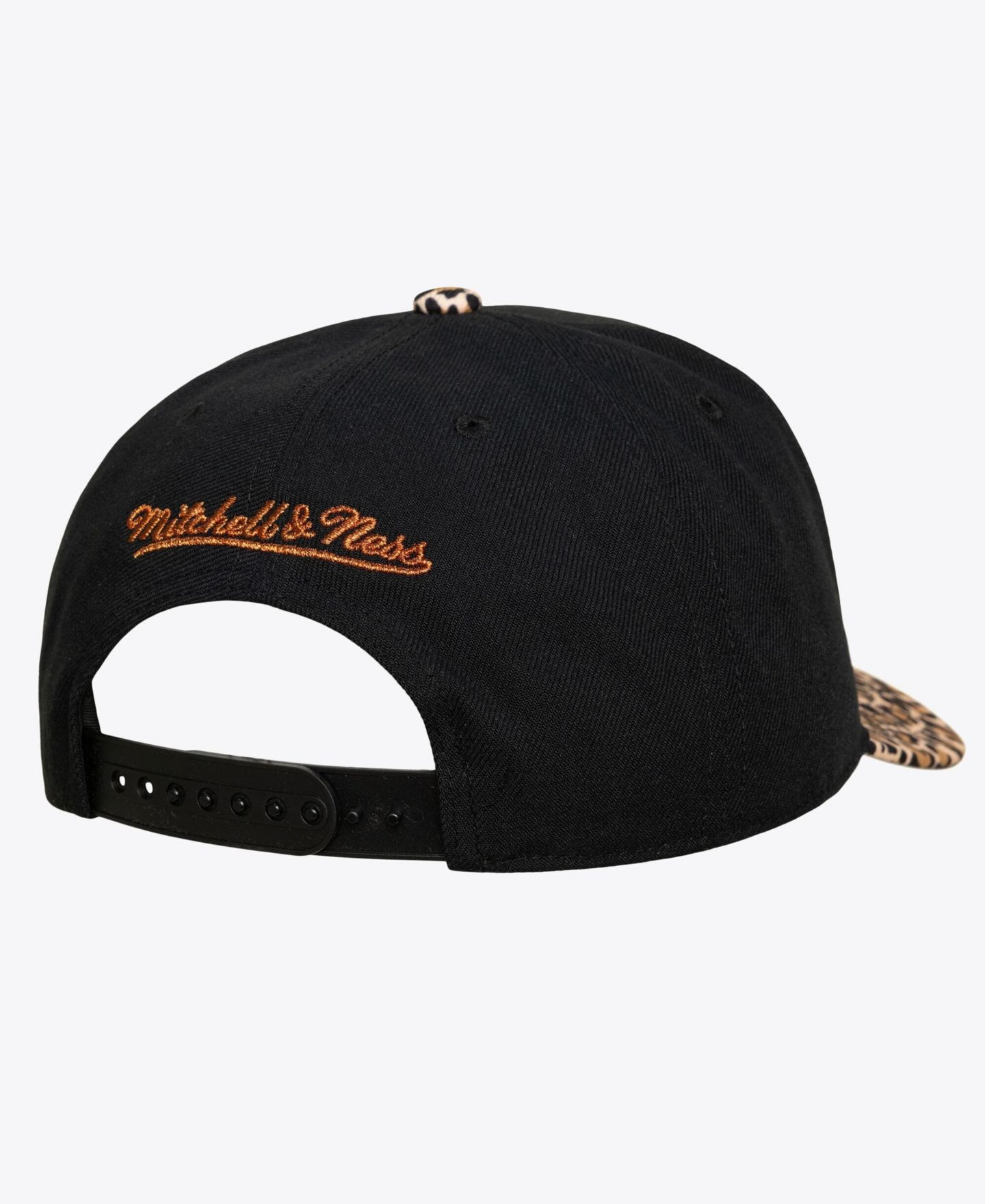Кепка Mitchell & Ness Black Indiana Fever Cheetah Pro Snapback Hat — фото 2