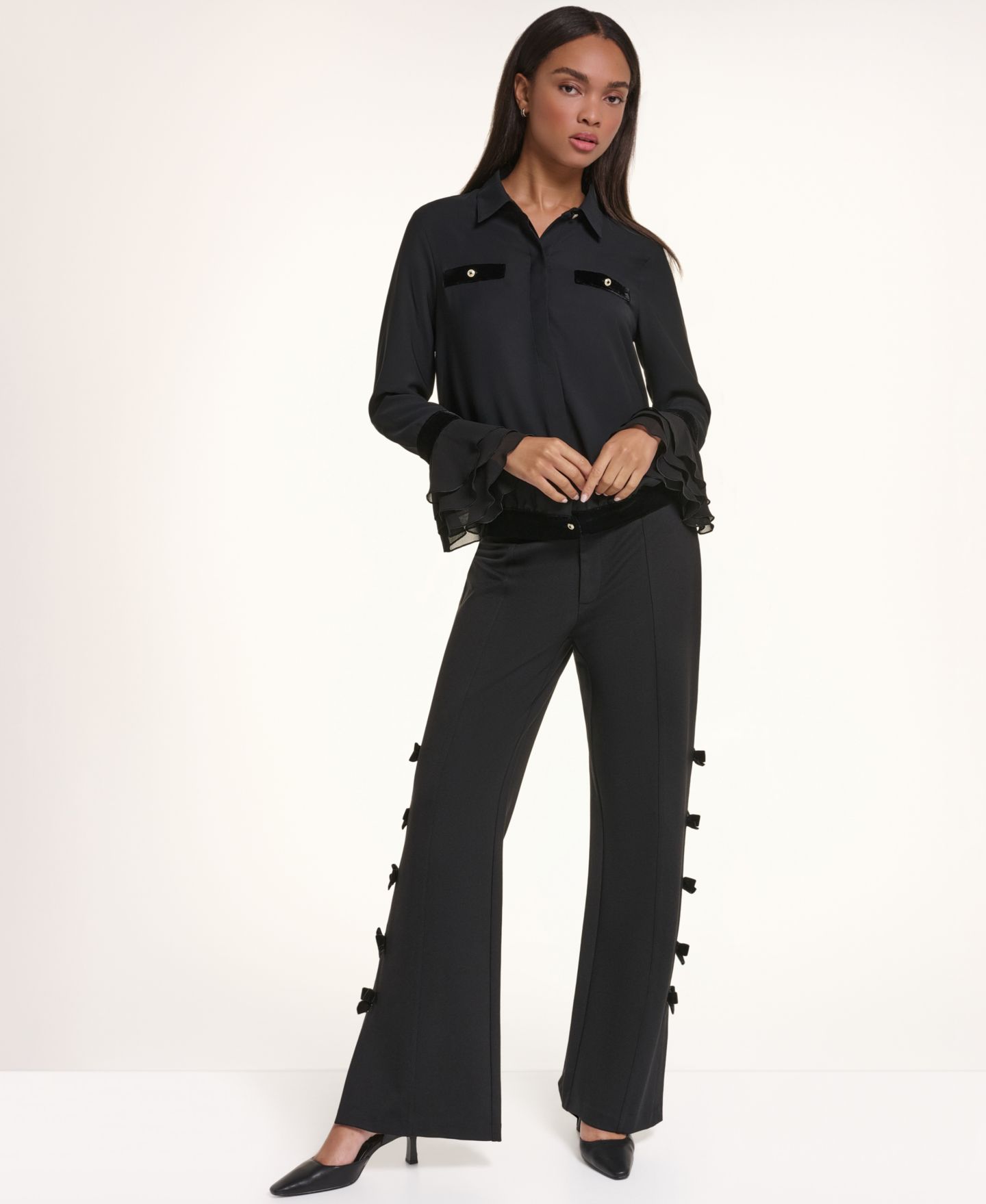 Женская блузка KARL LAGERFELD PARIS Velvet Long-Bell-Sleeve, цвет: Чёрный — фото 7