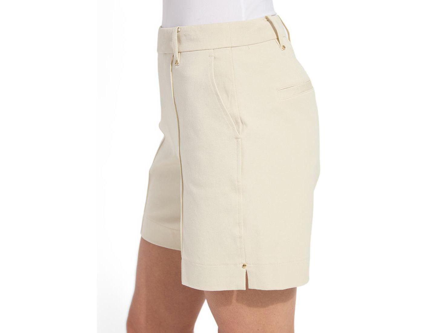 Женские шорты LYSSE Amanda Pull-On Mid-Rise Stretch-Twill Shorts, 6" Inseam, цвет: Бежевый — фото 2