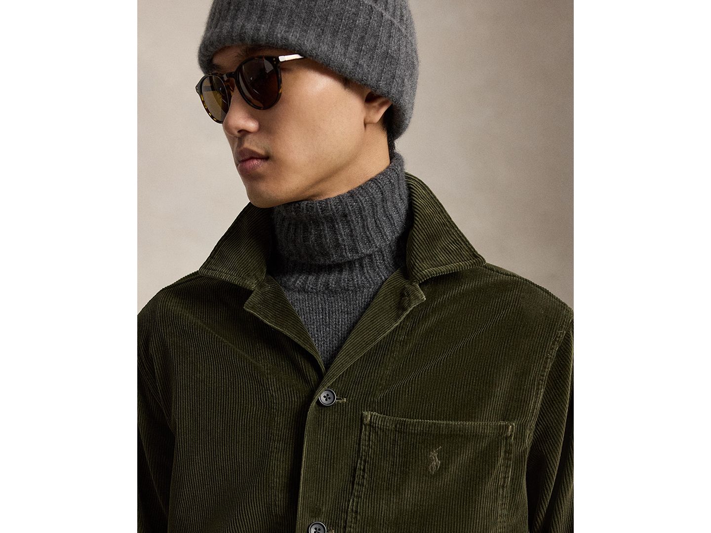 Мужская рубашка Polo Ralph Lauren Corduroy Classic-Fit Overshirt, цвет: Оливковый — фото 2