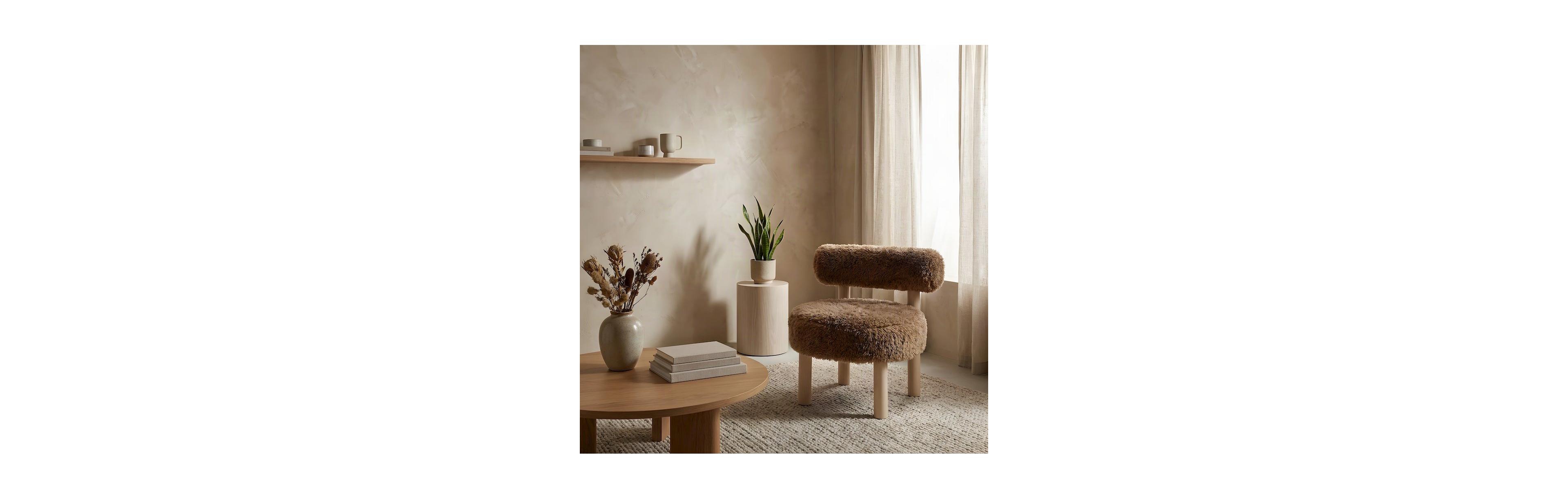 Starlight Canyon Home Faux Shearling Accent Chair with Rubberwood Legs for Living Room