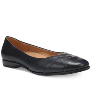 naturalizer women's jaye flat
