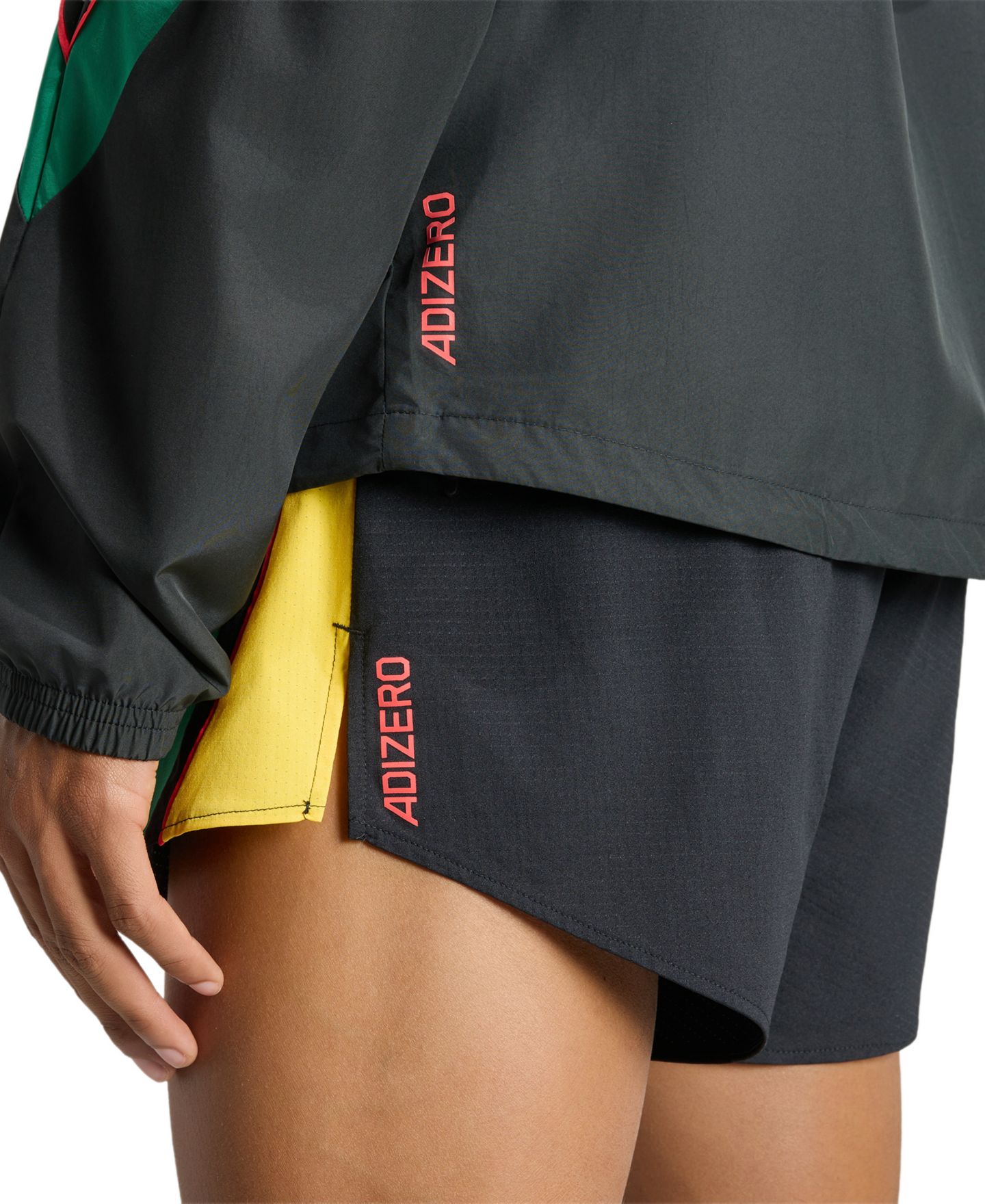Мужские шорты adidas Adizero Archive Regular-Fit Running Shorts, 7" Inseam, цвет: Чёрный — фото 4