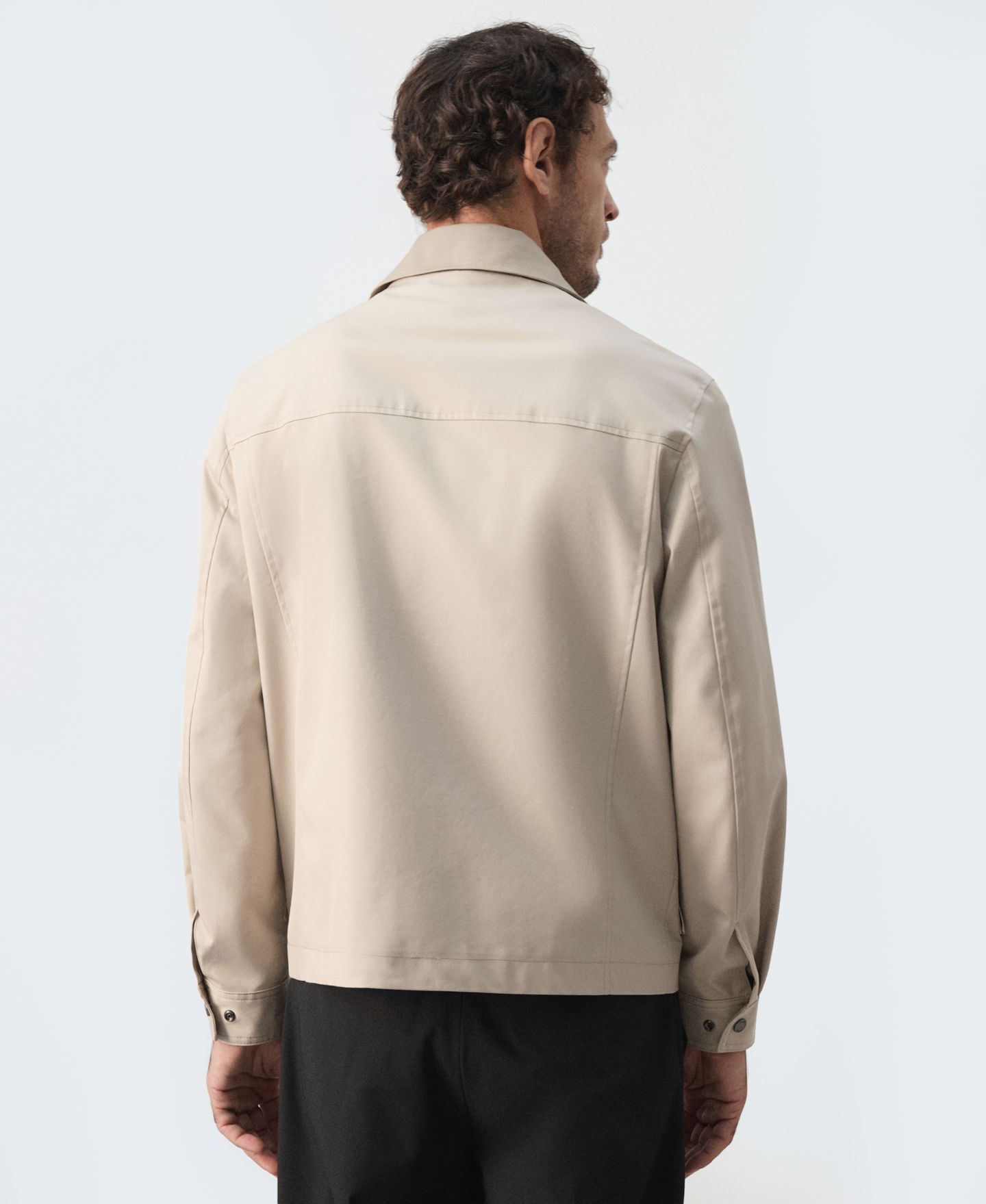 Мужская куртка Mango Water-Resistant Straight-Fit Shirt Jacket, цвет: Бежевый — фото 5