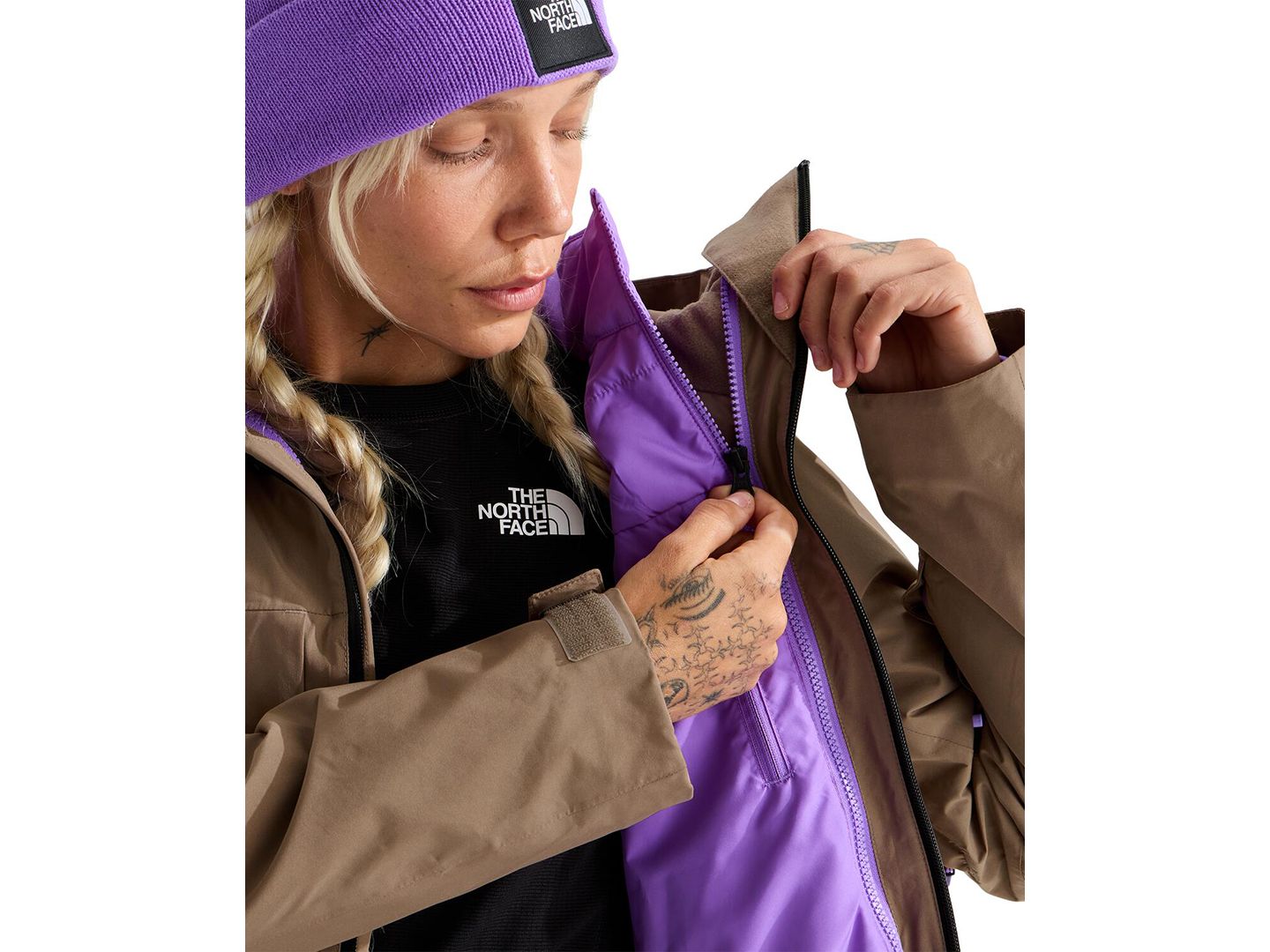 Женская куртка The North Face Thermo-Ball Snow Hooded, цвет: Бордовый — фото 18