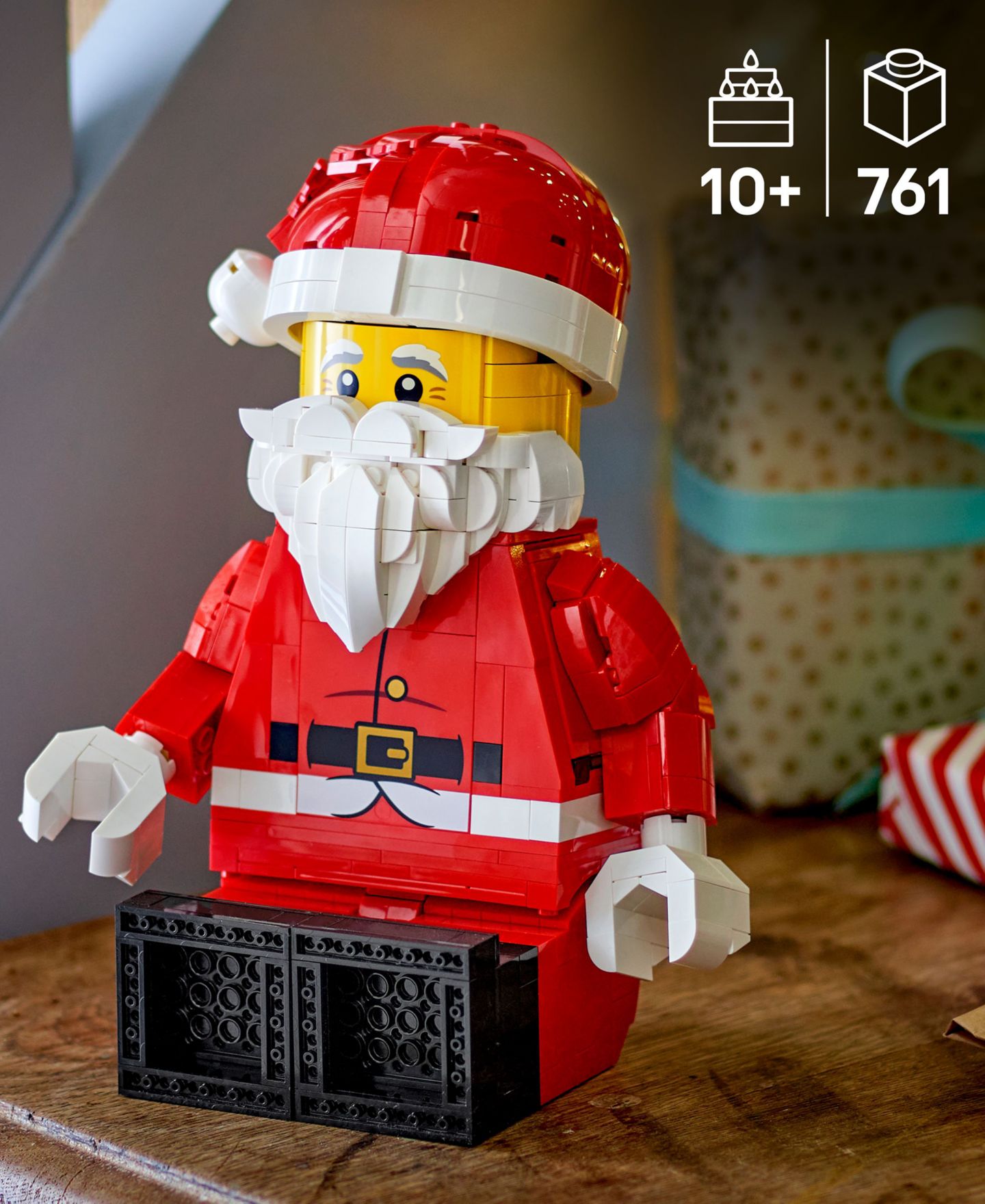 LEGO® Конструктор LEGO Santa Up-Scaled Minifigure 40820 «Санта», 761 деталь, от 10 лет — фото 3