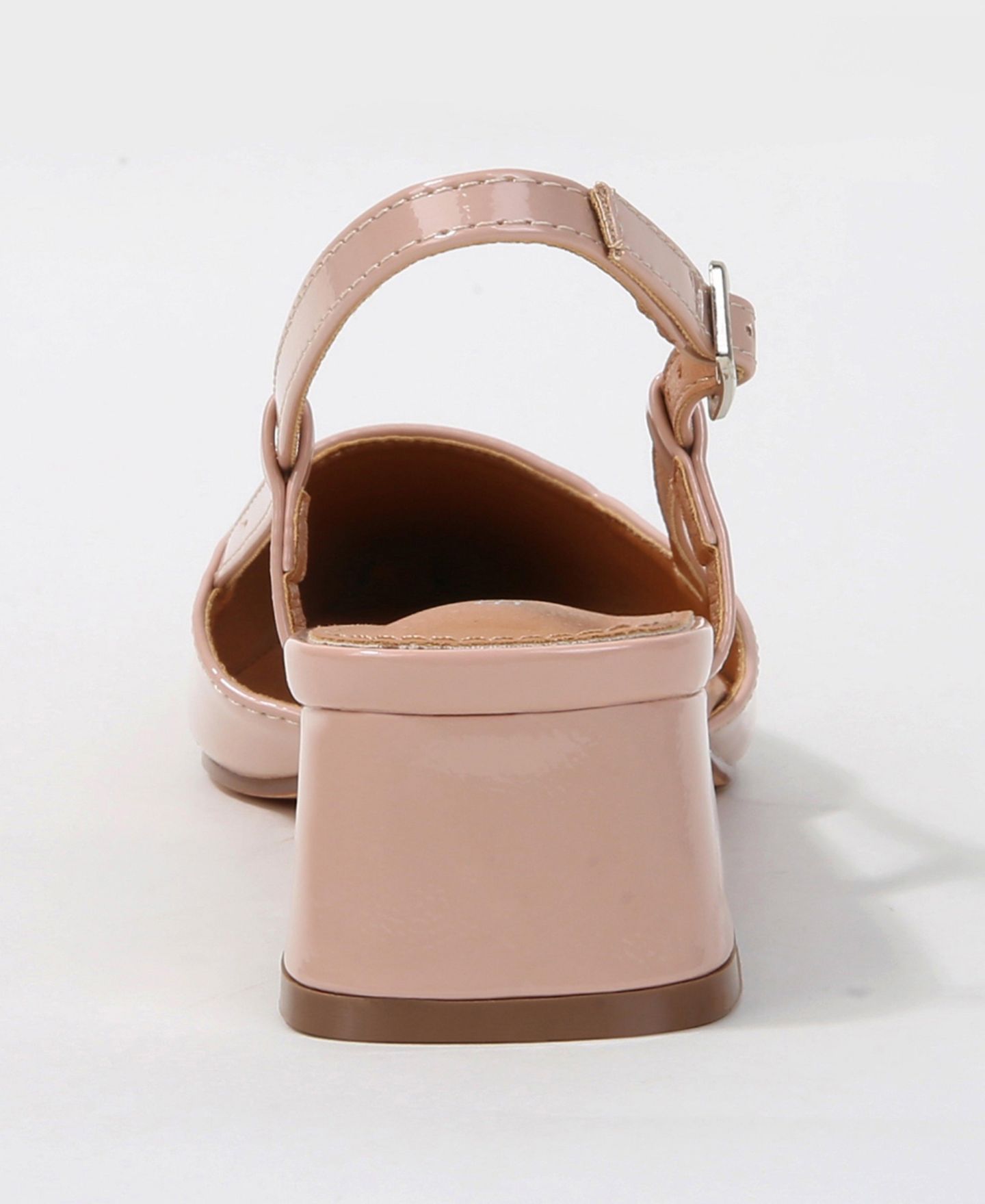 Женские туфли BERNESS Vieda Pointed-Toe Slingback Low-Block-Heel Faux Leather Pumps, цвет: Бежевый — фото 2