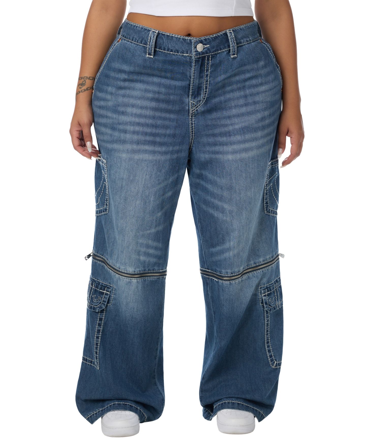 Женские джинсы True Religion Plus Size Bobbi Mid-Rise Baggy Denim, цвет: Nebula Bloom — фото 1