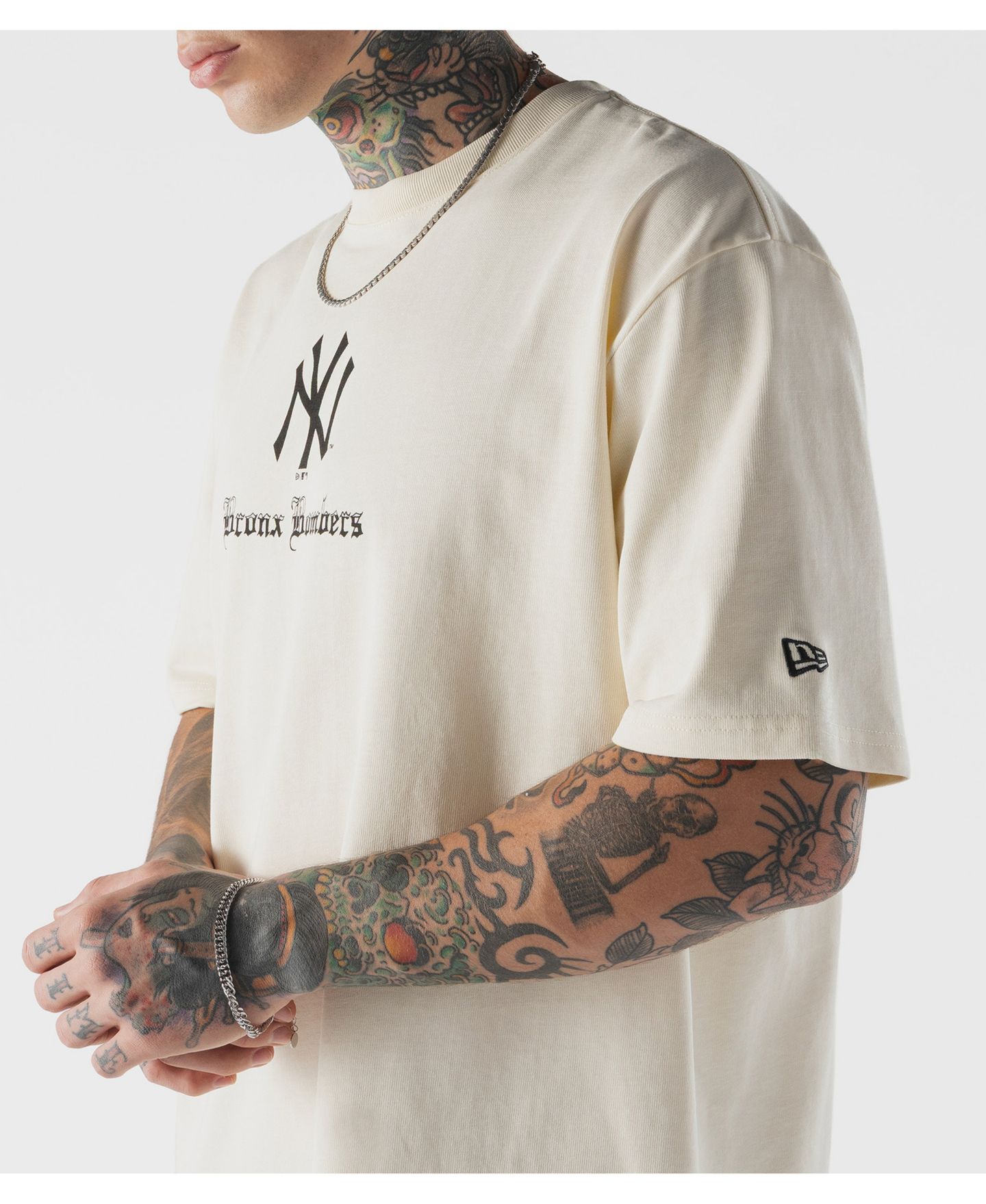 Мужская футболка New Era Cream New York Yankees Heritage Gothic Lettering — фото 4