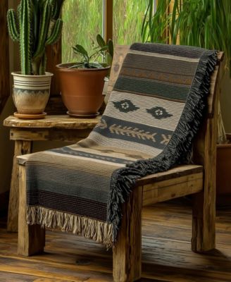 Sierra Vista Matelasse Throw, 45" x 66"