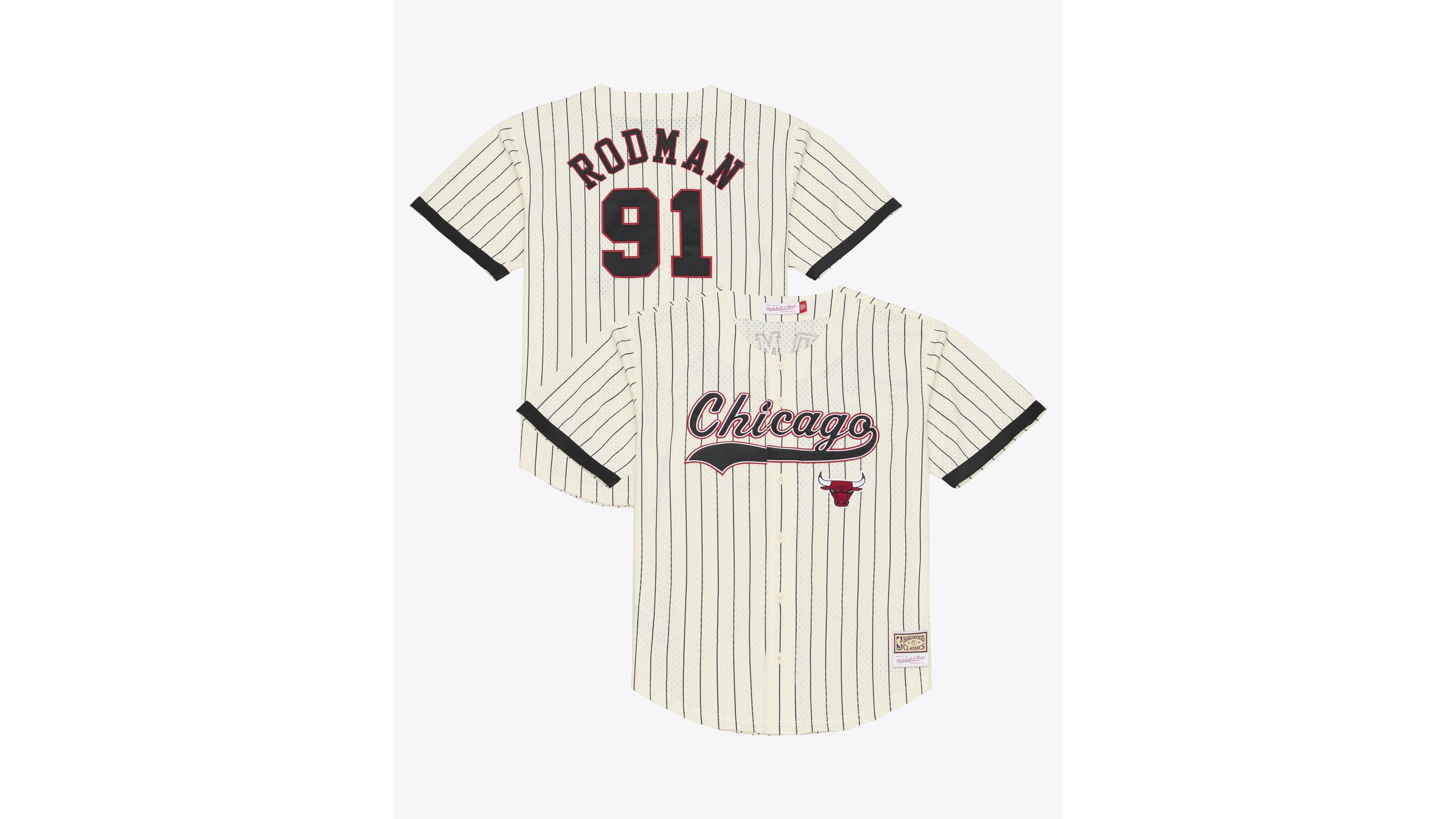 Mitchell & Ness Men's Dennis Rodman Cream Chicago Bulls Player Mesh Button-Front Jersey