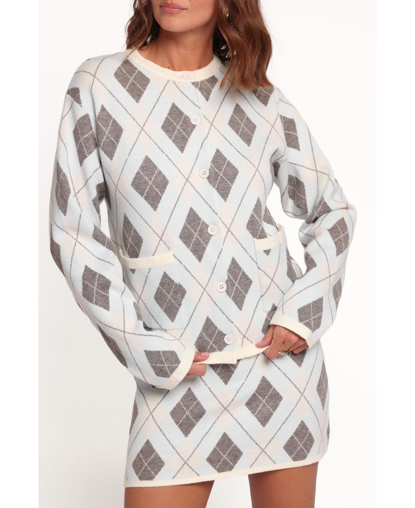 Женский комплект Petal and Pup Melissa Argyle Knit Long-Sleeve Top and Skirt, 2-Piece Set, цвет: Синий с ромбами — фото 9