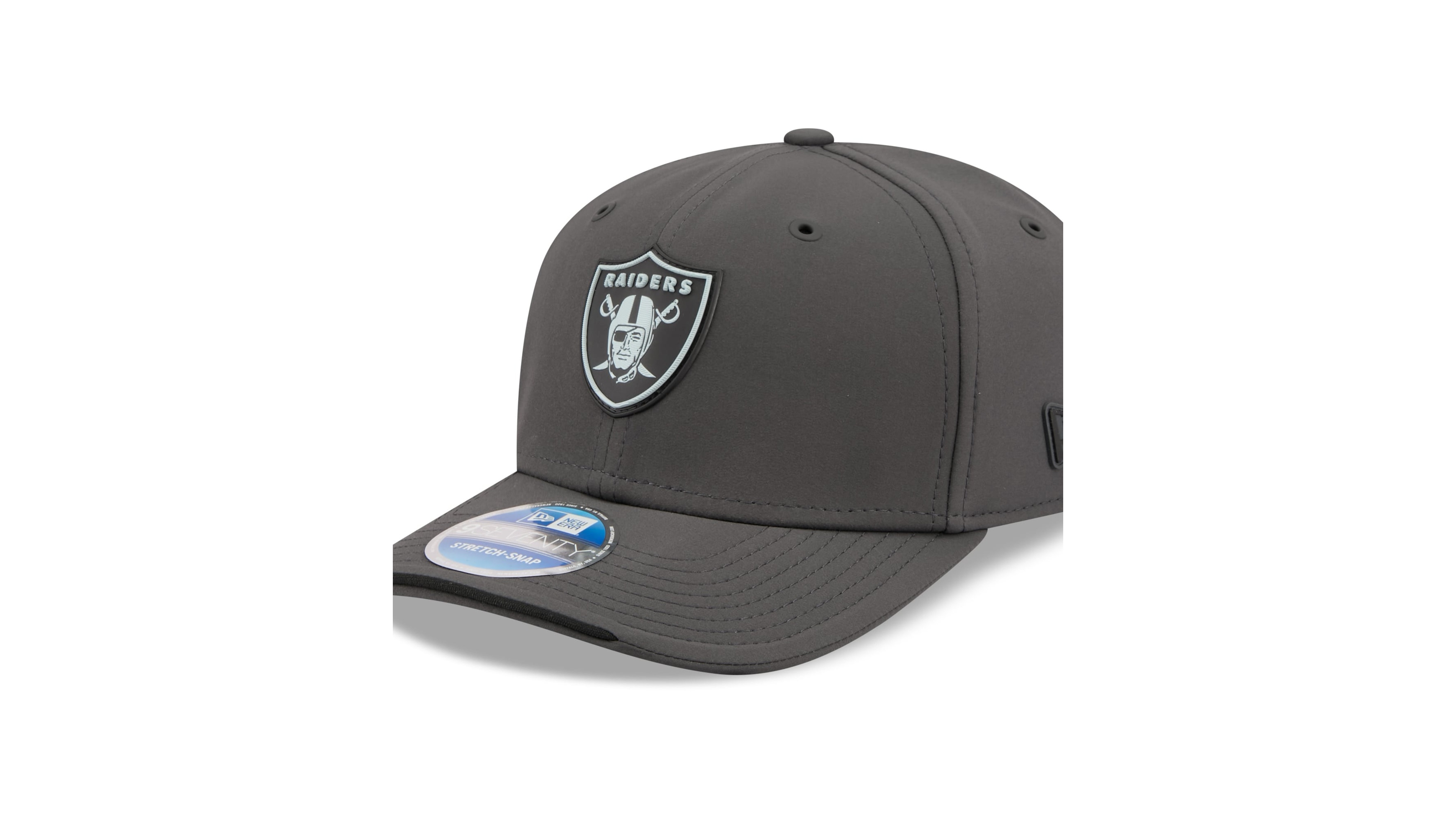 New Era Men's Charcoal Las Vegas Raiders 2026 Sideline Cold Weather 9SEVENTY Adjustable Hat