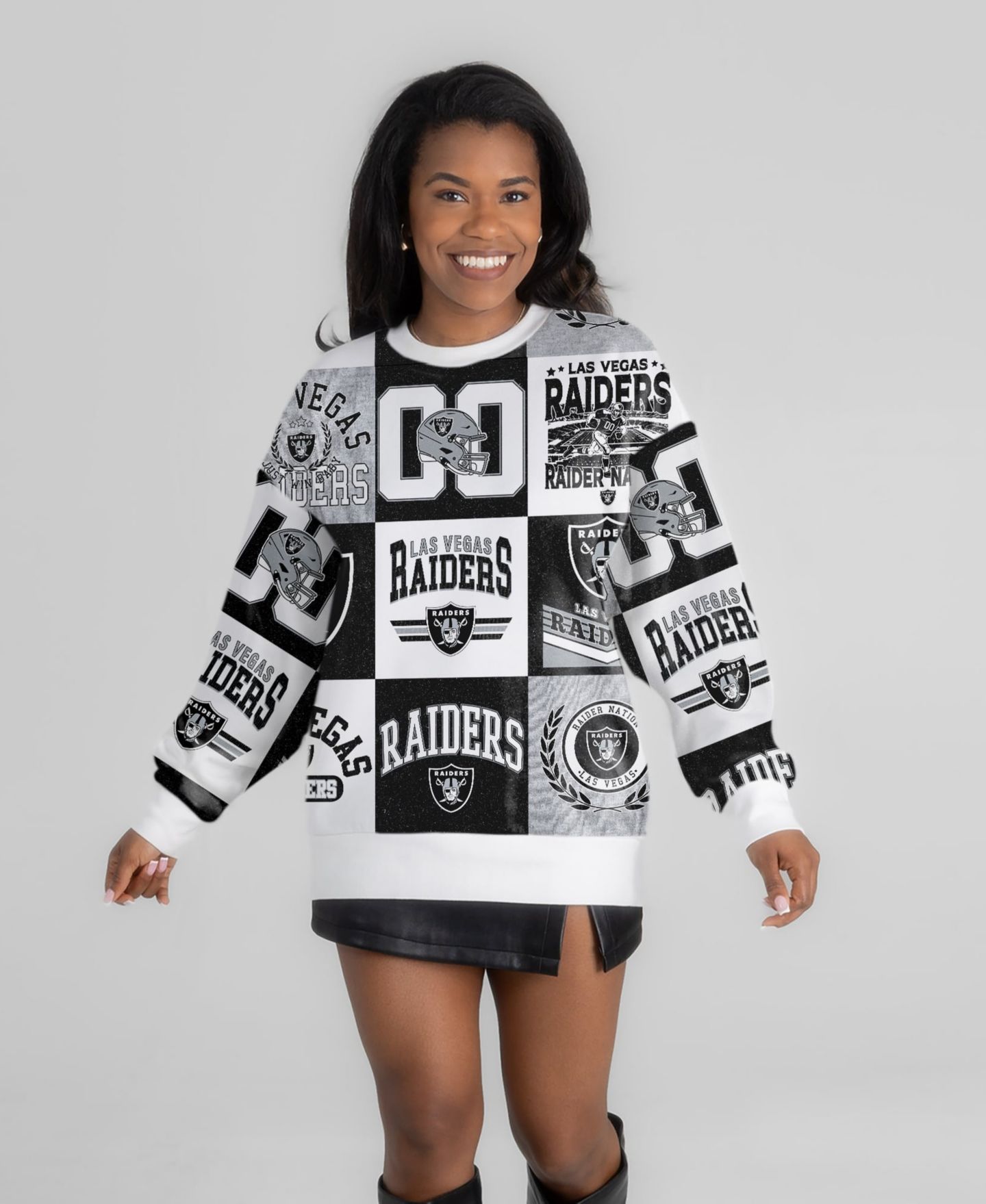 Женская толстовка Gameday Couture White Las Vegas Raiders Highlight Reel Repeat Premium Fleece — фото 1