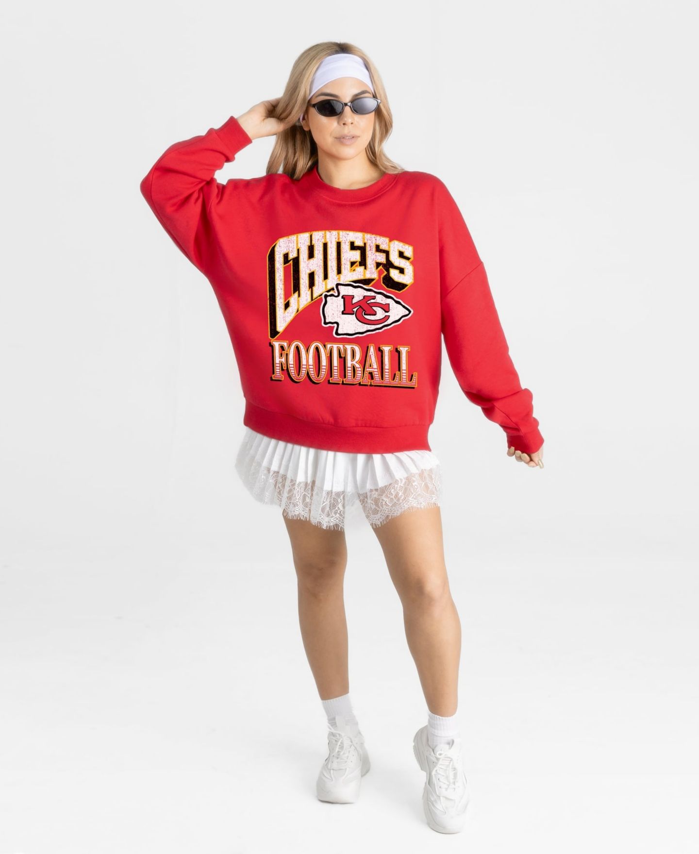 Женская толстовка Gameday Couture Red Kansas City Chiefs Main Character Oversized Premium Drop Shoulder — фото 3