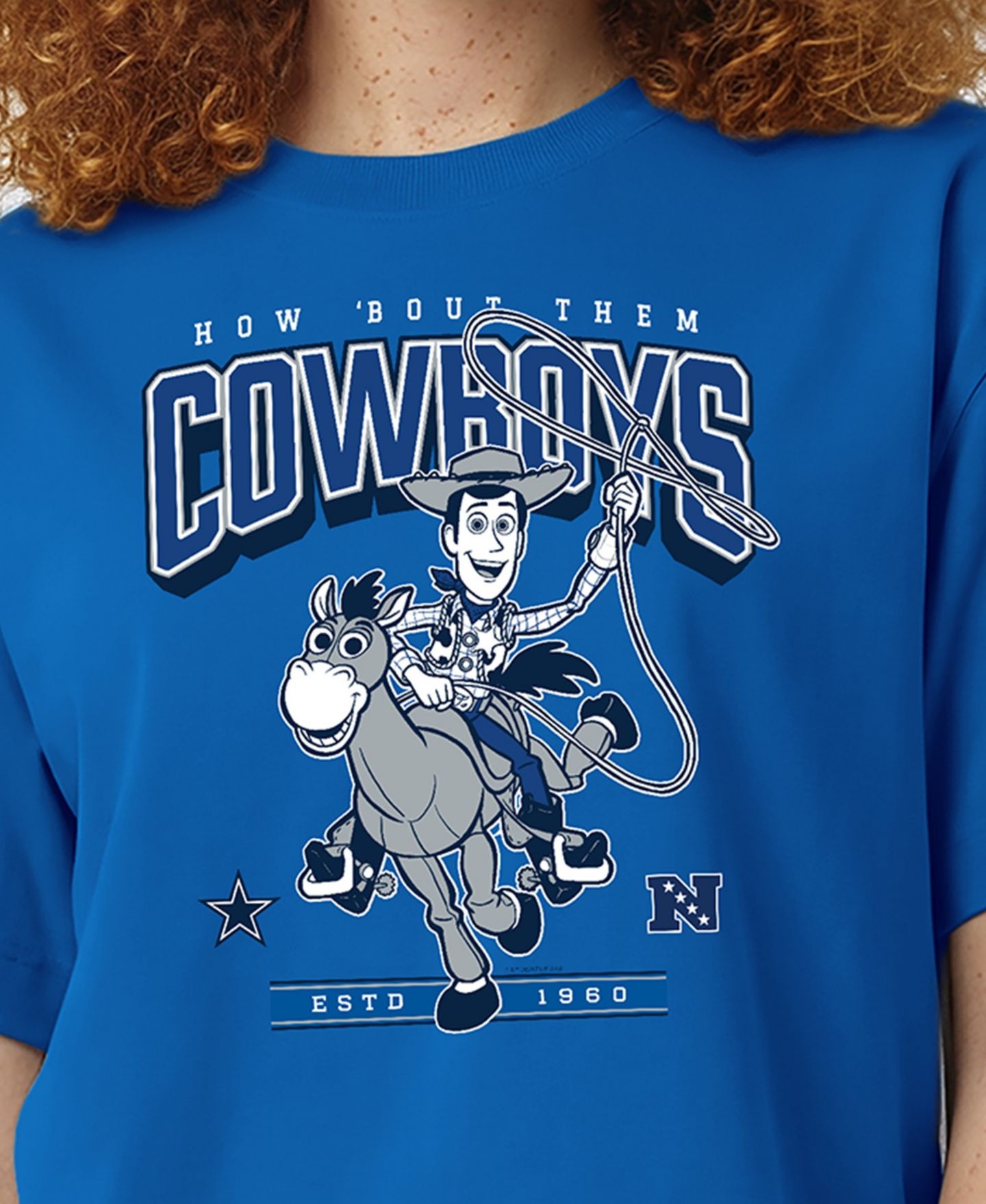 Женская футболка Champion Disney x Royal Dallas Cowboys Woody All-Star — фото 5