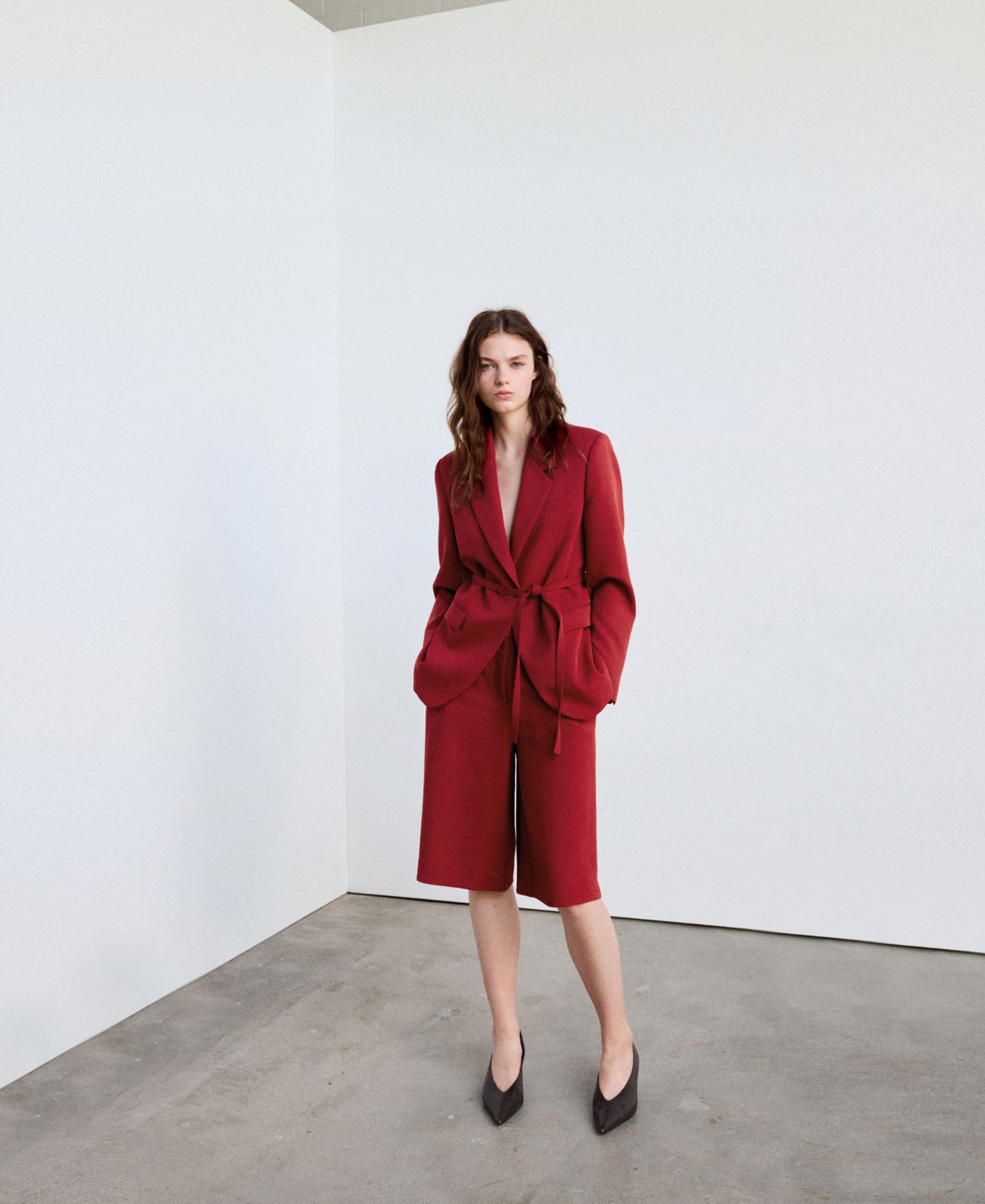 Женский пиджак Mango Double-Breasted Wrap Tie Belt Blazer, цвет: Тёмный оранжевый — фото 2