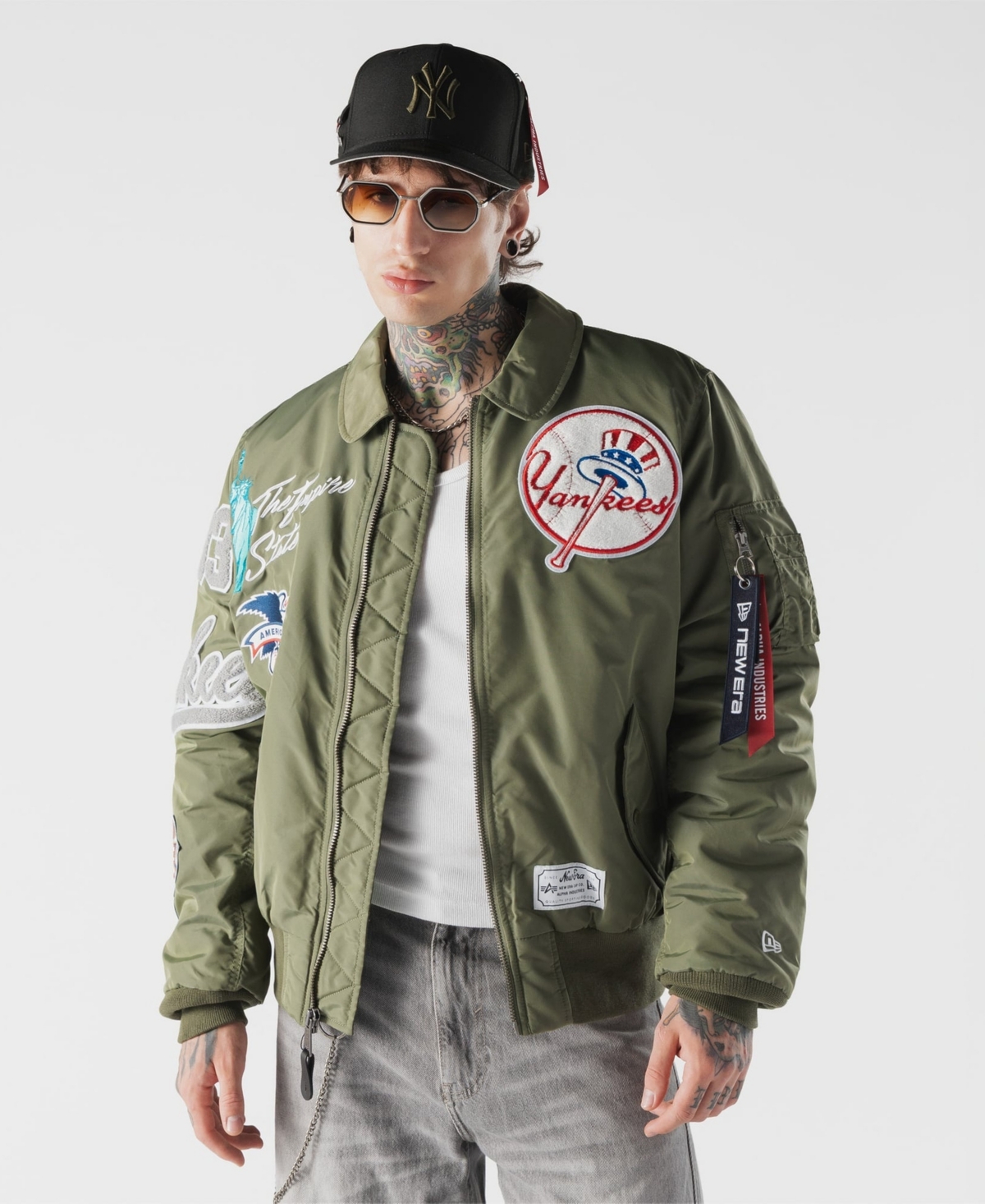 New Era Men's x Alpha Industries Green New York Yankees Ma-1 Full-Zip Bomber Jacket - Green